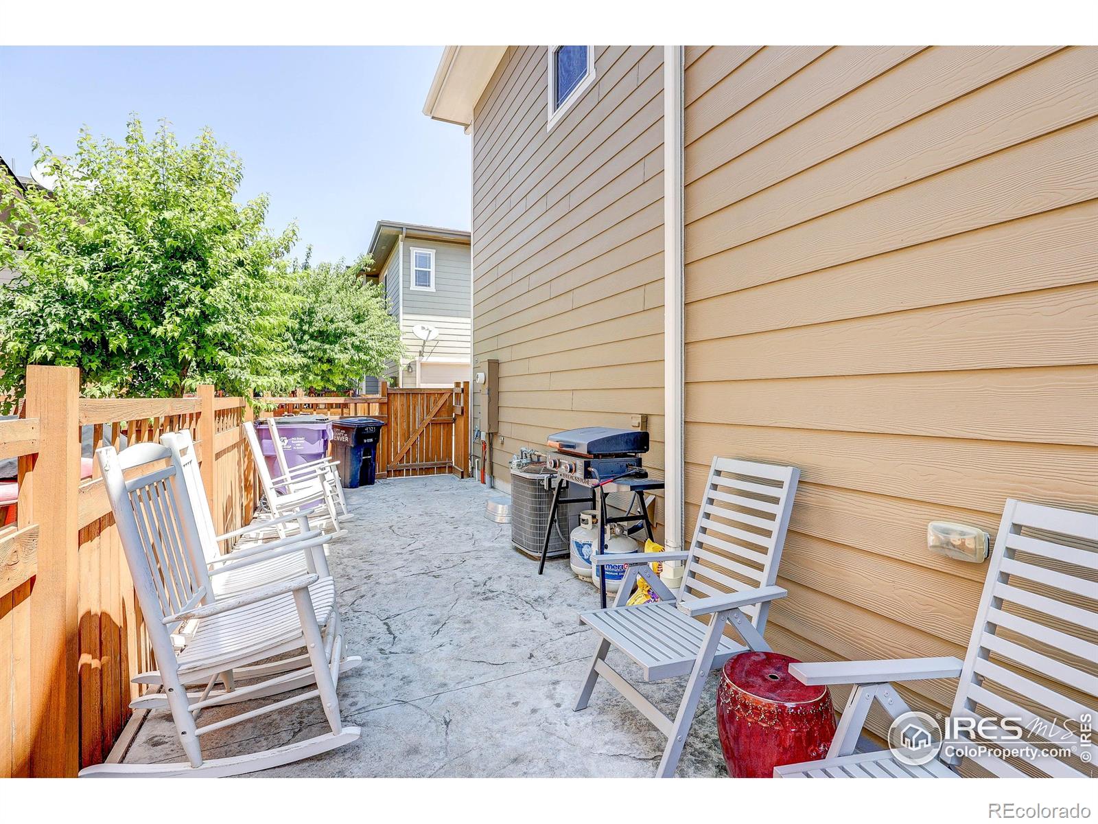 MLS Image #14 for 8321 e 33rd avenue,denver, Colorado