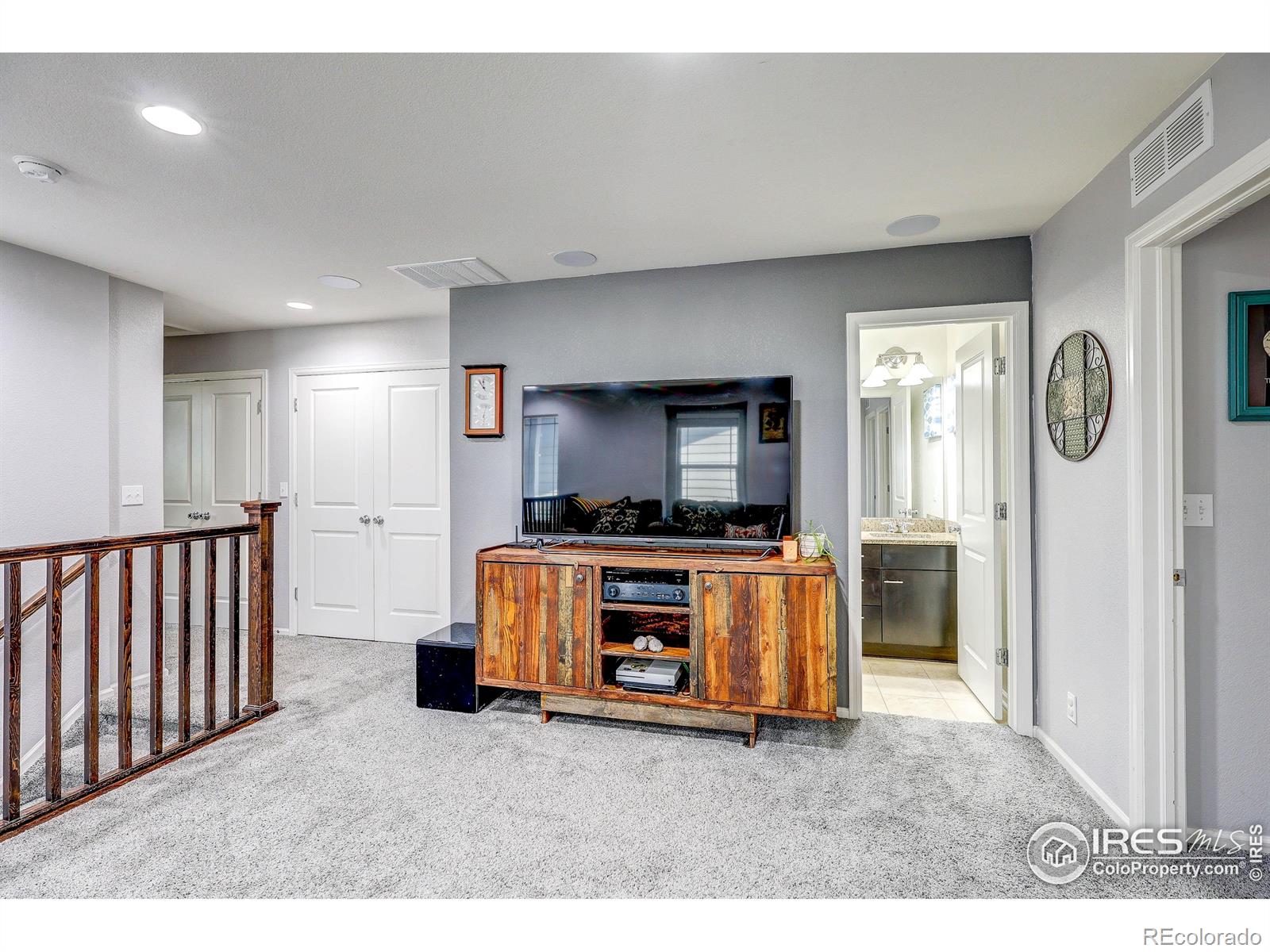 MLS Image #16 for 8321 e 33rd avenue,denver, Colorado