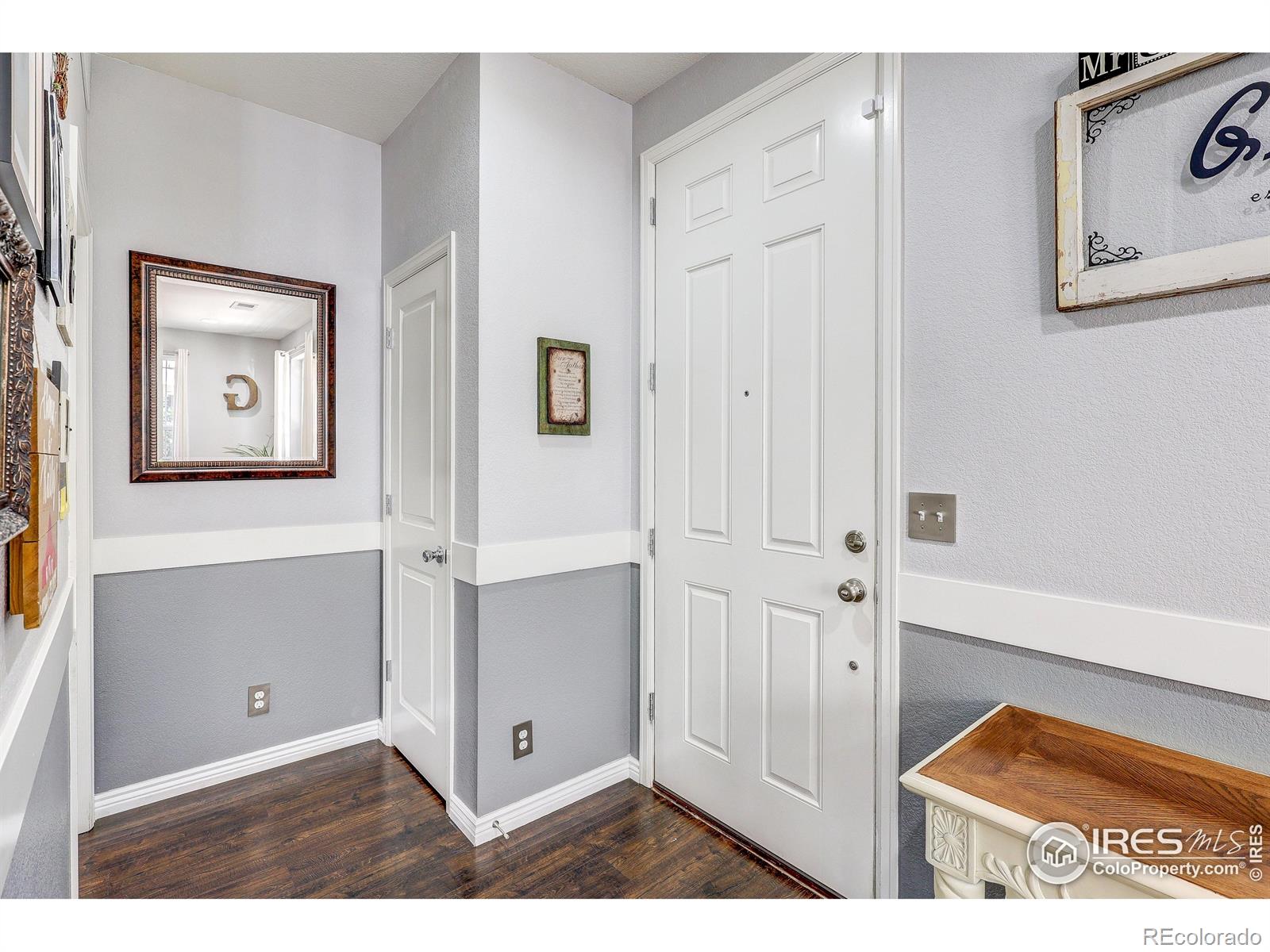 MLS Image #3 for 8321 e 33rd avenue,denver, Colorado