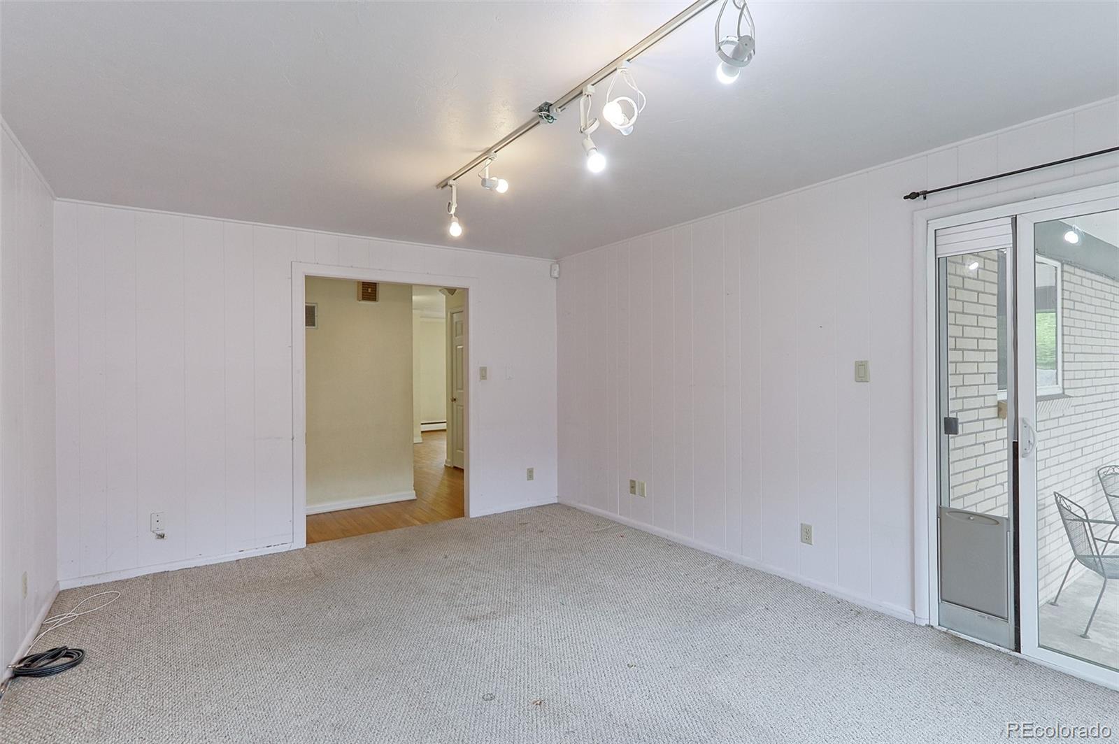 MLS Image #10 for 353 s niagara street,denver, Colorado