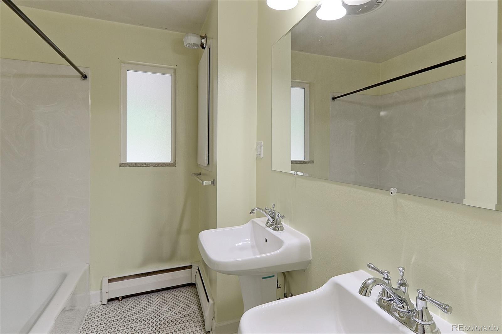 MLS Image #16 for 353 s niagara street,denver, Colorado