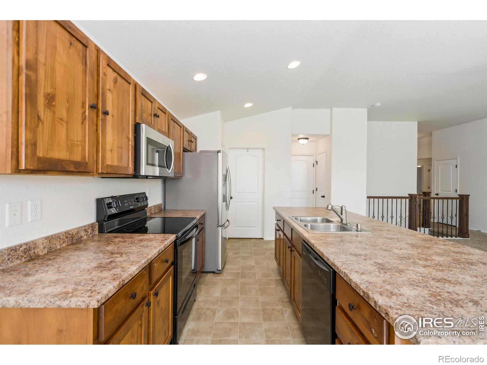 MLS Image #7 for 1317  84th avenue,greeley, Colorado