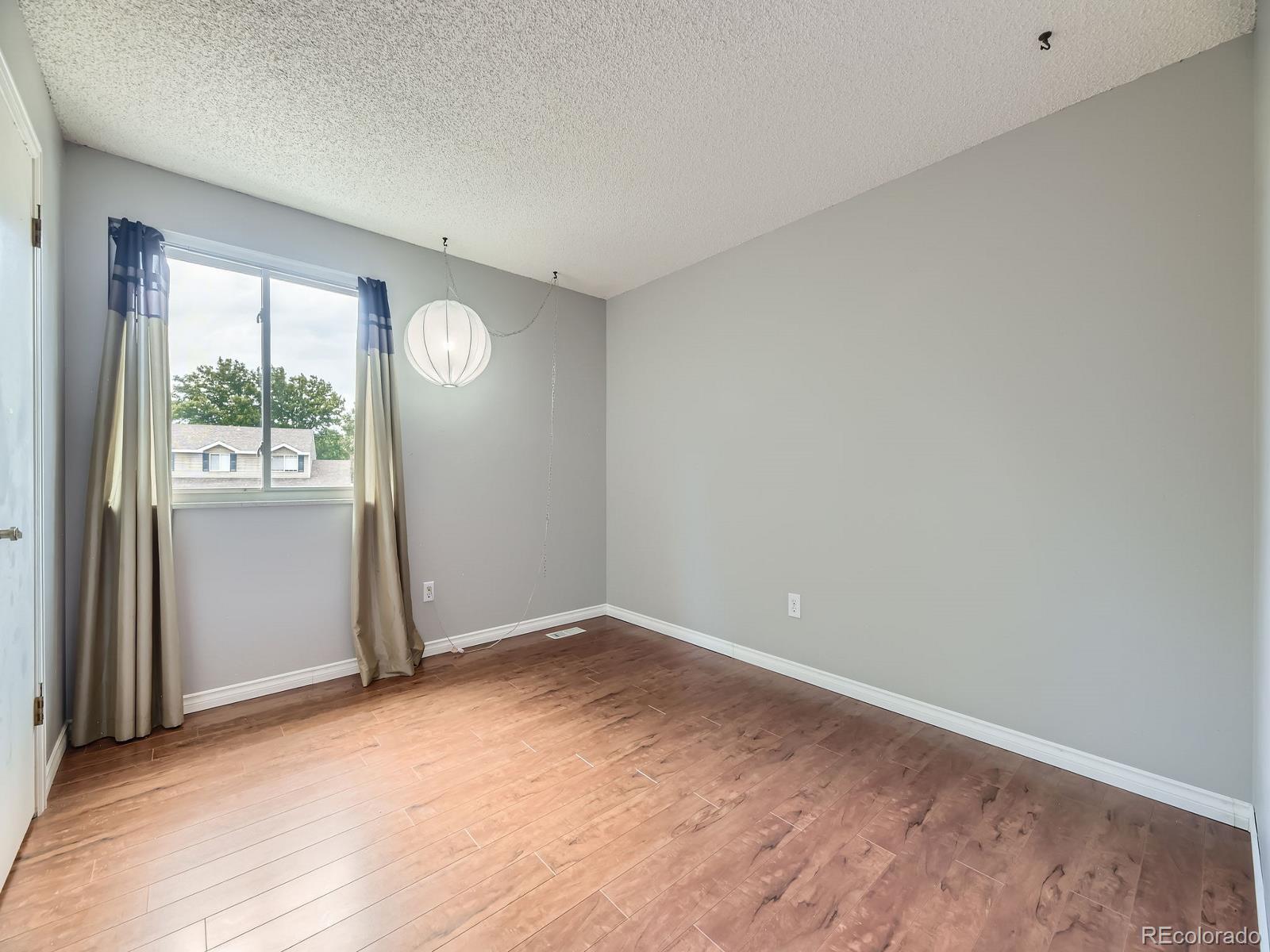 MLS Image #17 for 7296 s flower street,littleton, Colorado