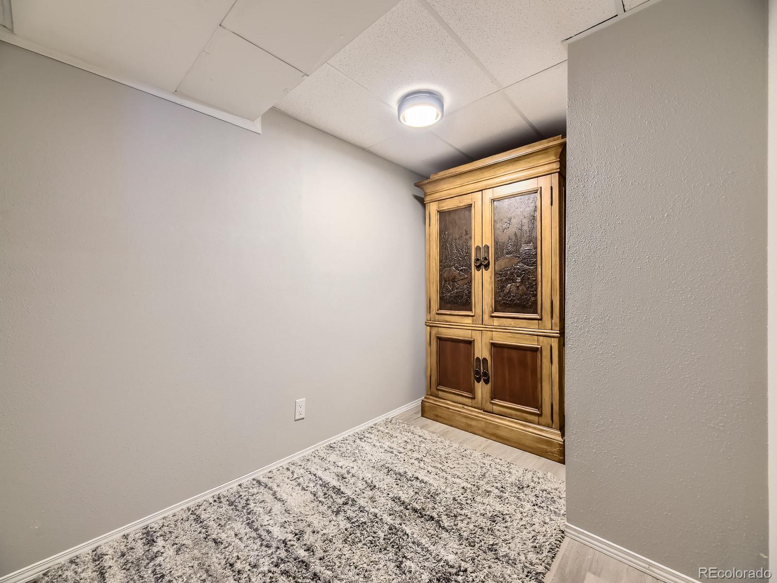 MLS Image #22 for 7296 s flower street,littleton, Colorado