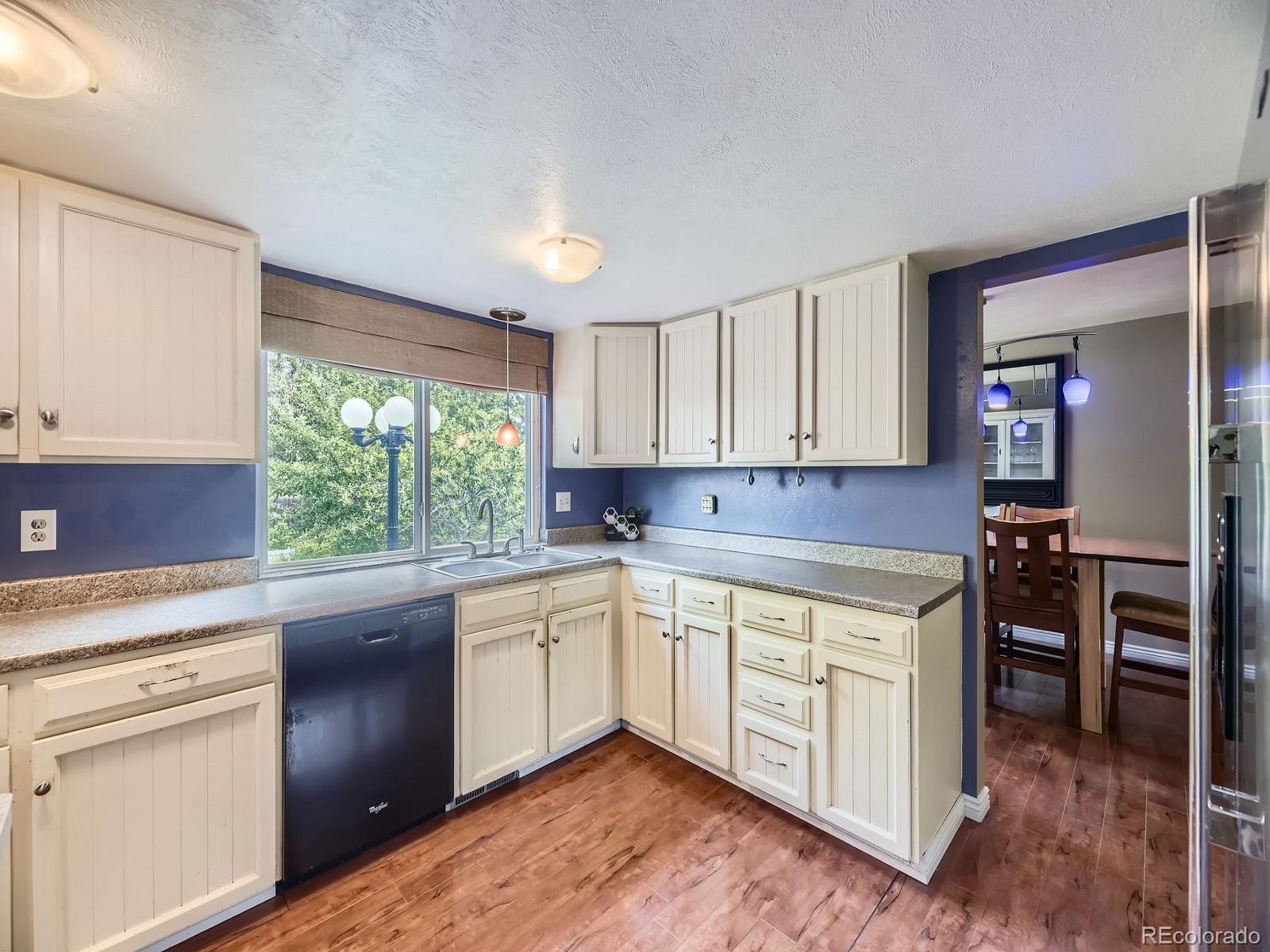 MLS Image #5 for 7296 s flower street,littleton, Colorado