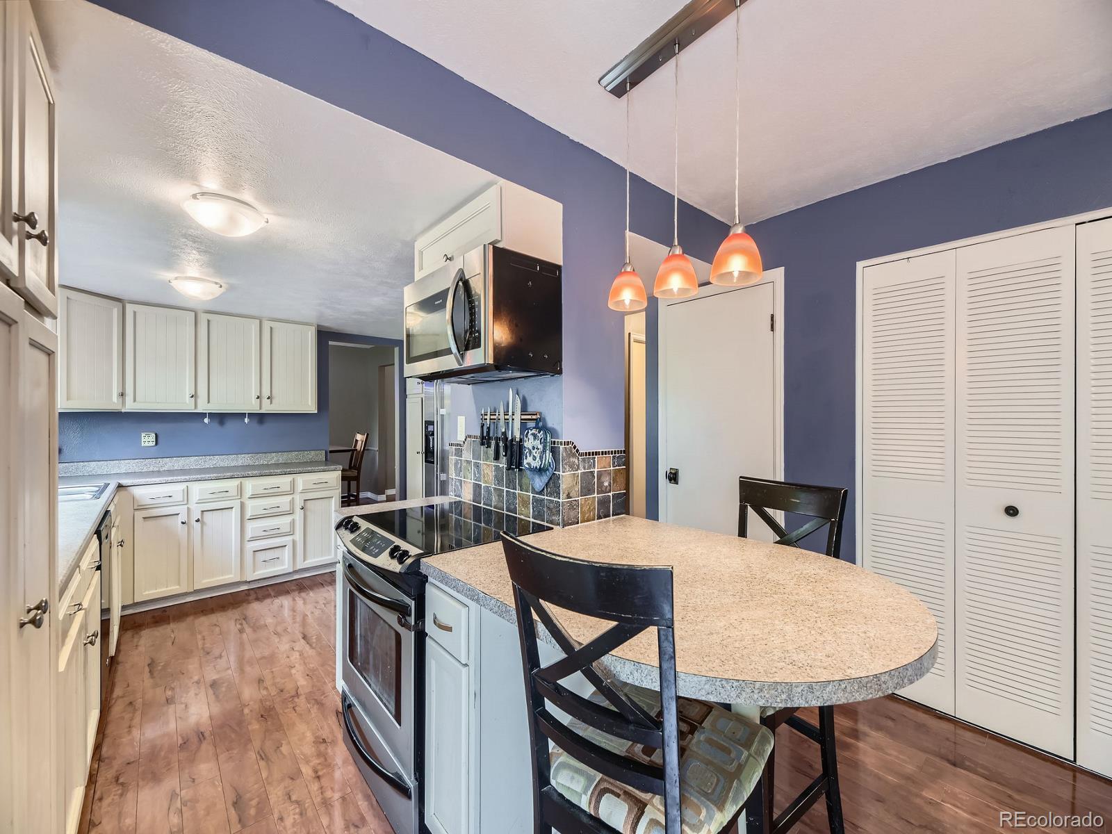 MLS Image #7 for 7296 s flower street,littleton, Colorado