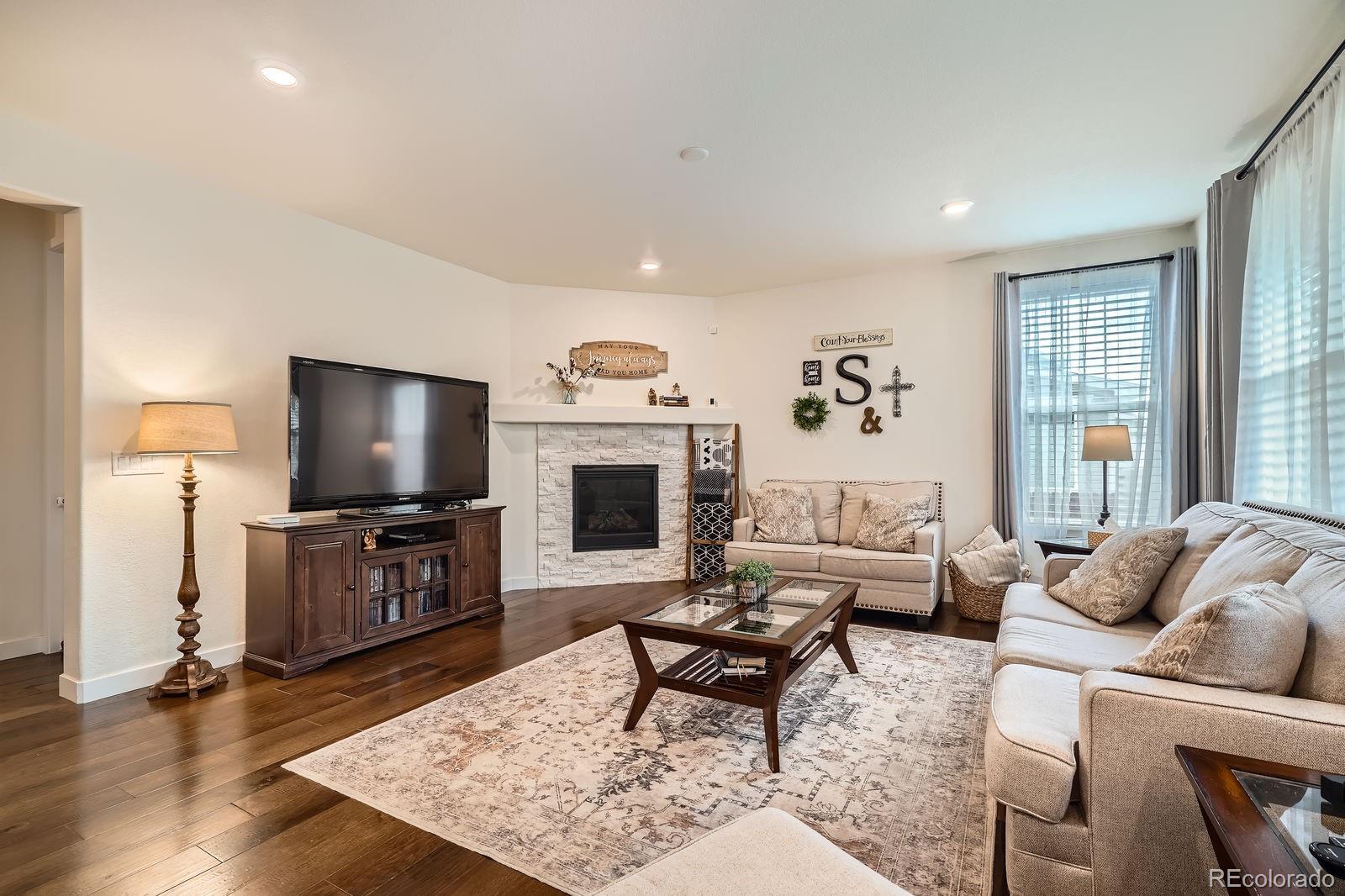 MLS Image #4 for 16043  fillmore street,thornton, Colorado