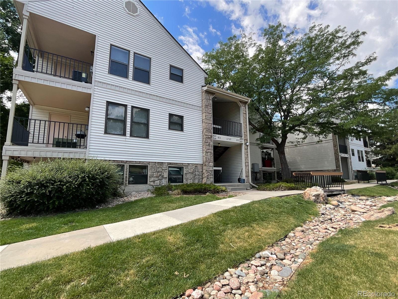 MLS Image #15 for 6705 s field street,littleton, Colorado