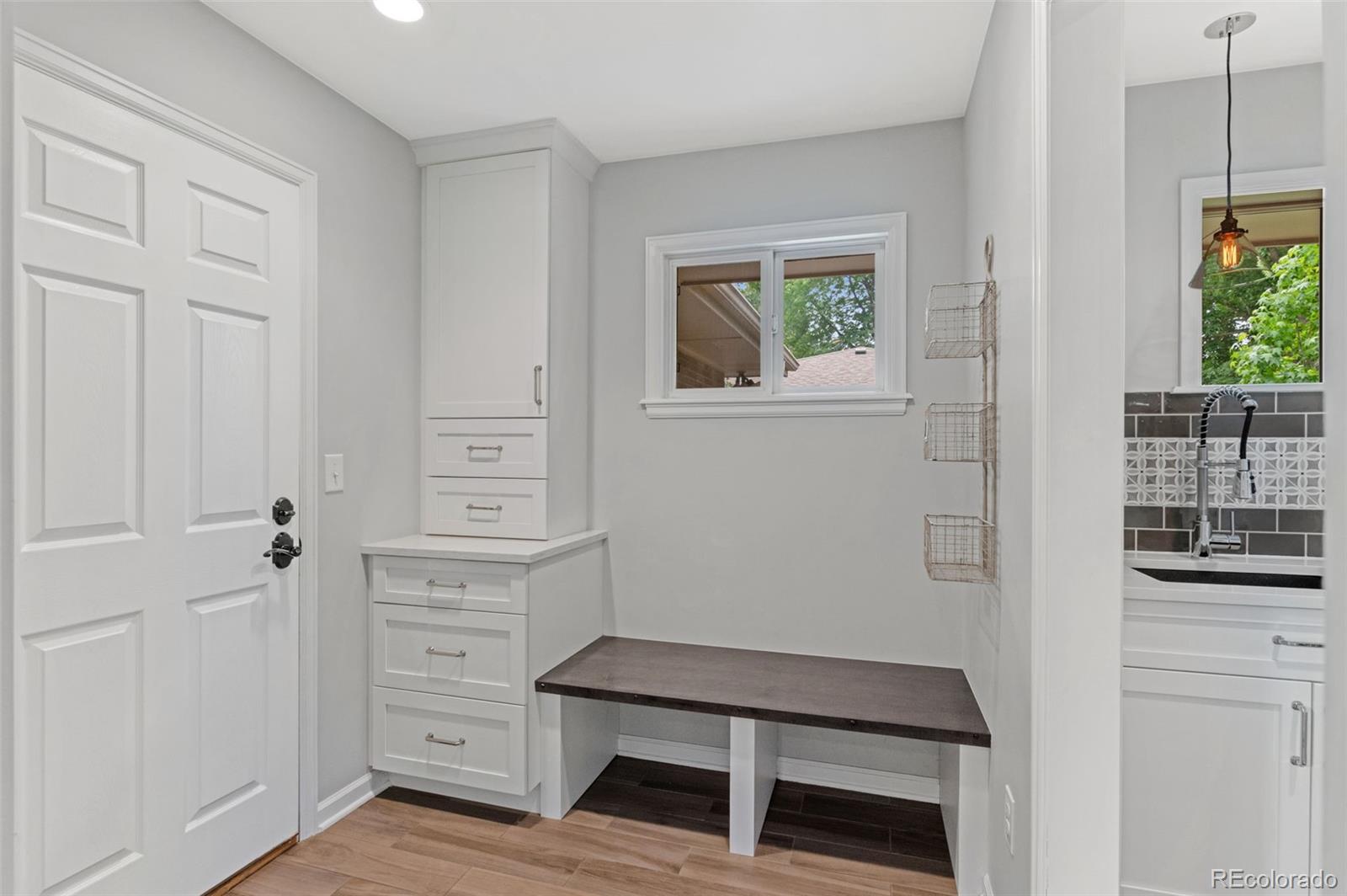 MLS Image #13 for 2717 s langley court,denver, Colorado