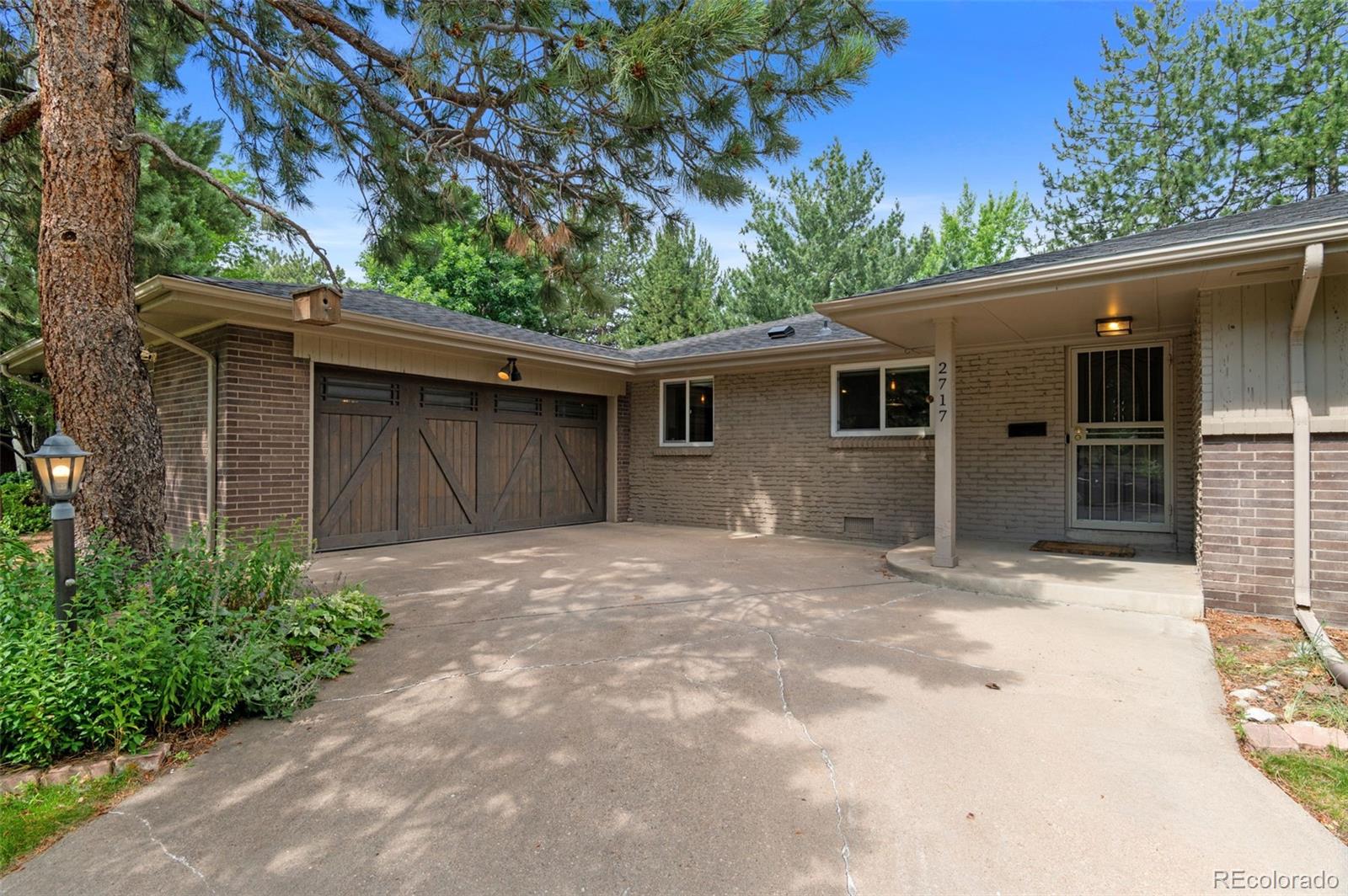 MLS Image #2 for 2717 s langley court,denver, Colorado