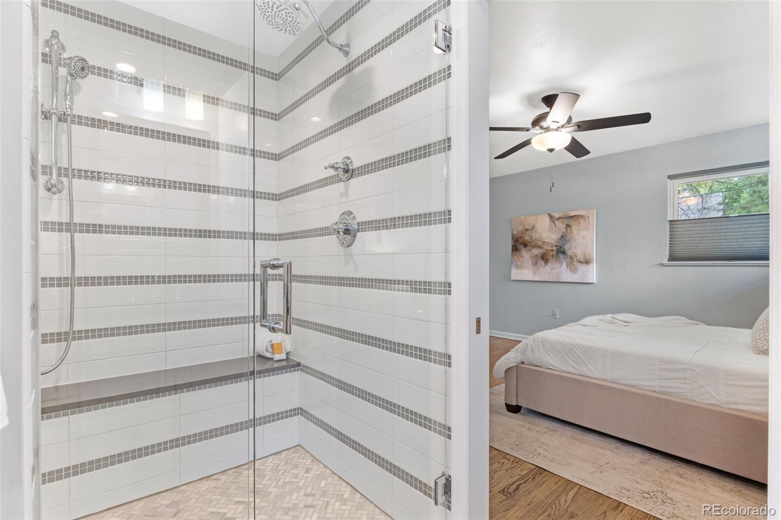 MLS Image #21 for 2717 s langley court,denver, Colorado