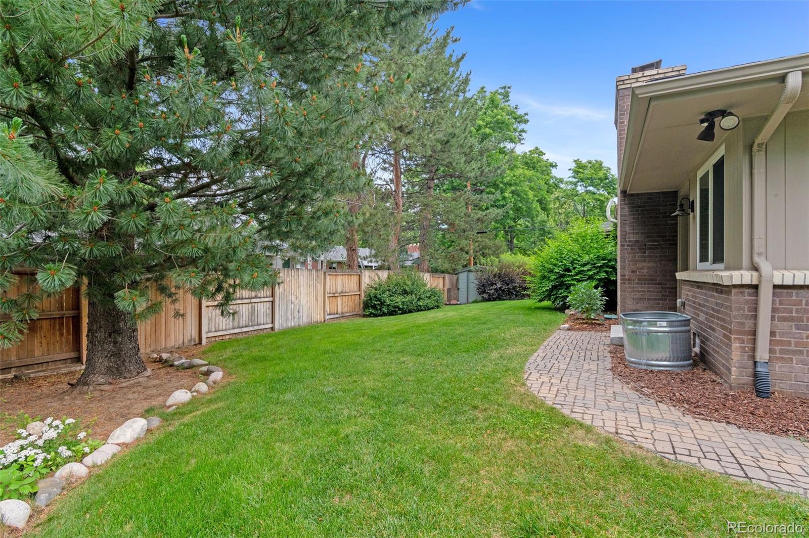 MLS Image #34 for 2717 s langley court,denver, Colorado