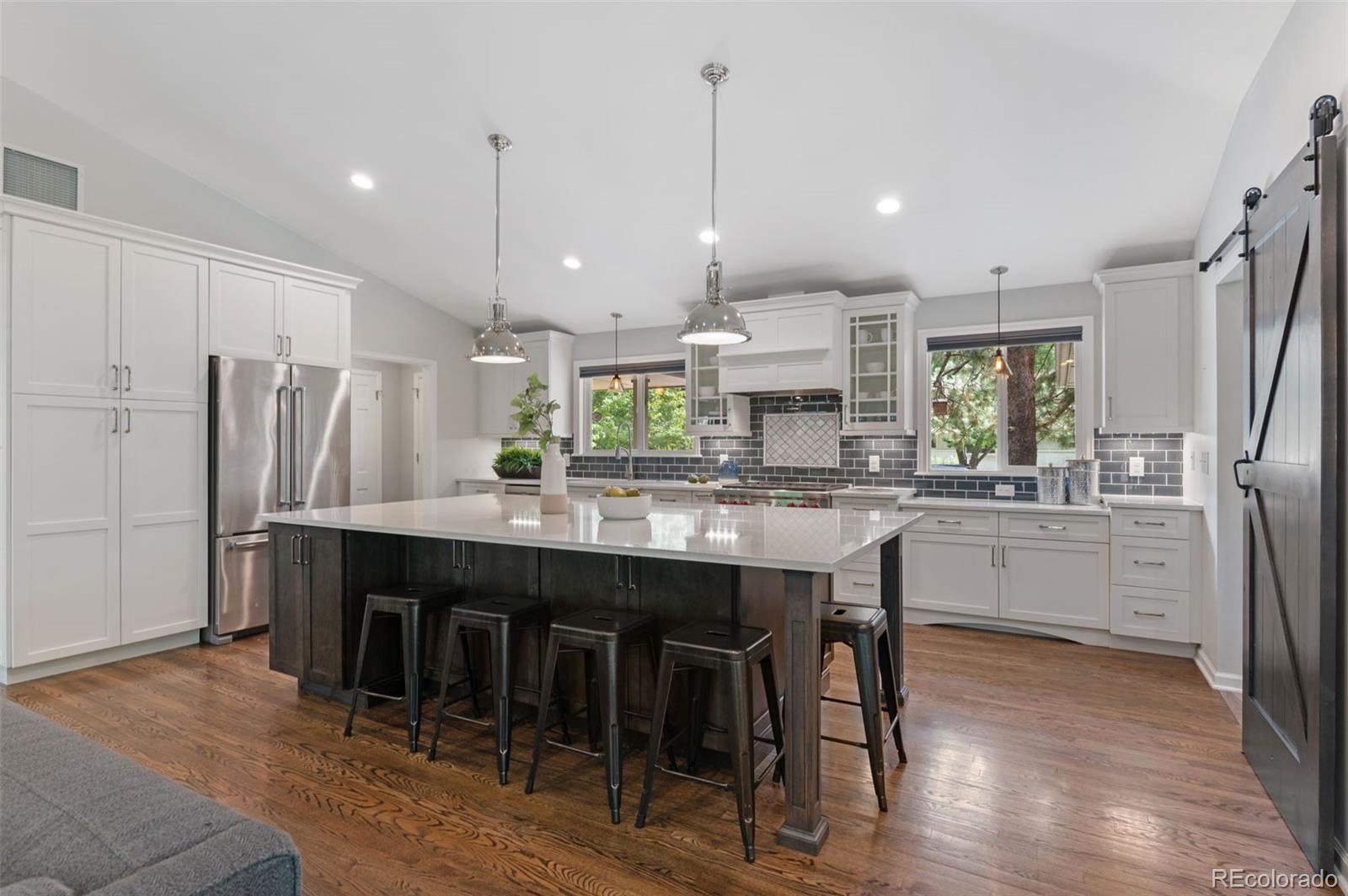 MLS Image #4 for 2717 s langley court,denver, Colorado