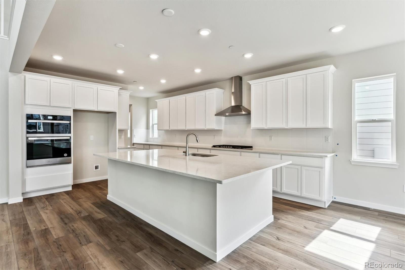 MLS Image #2 for 2596  bailey lane,erie, Colorado