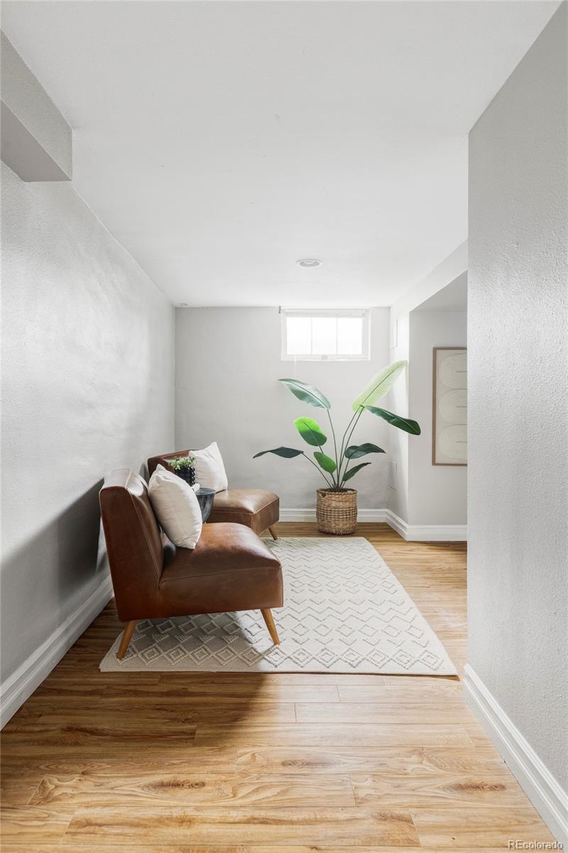 MLS Image #20 for 2970  leyden street,denver, Colorado