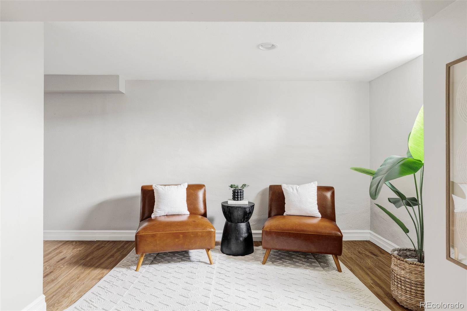 MLS Image #21 for 2970  leyden street,denver, Colorado
