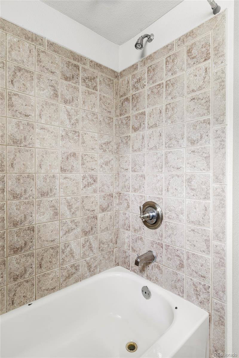 MLS Image #23 for 2970  leyden street,denver, Colorado