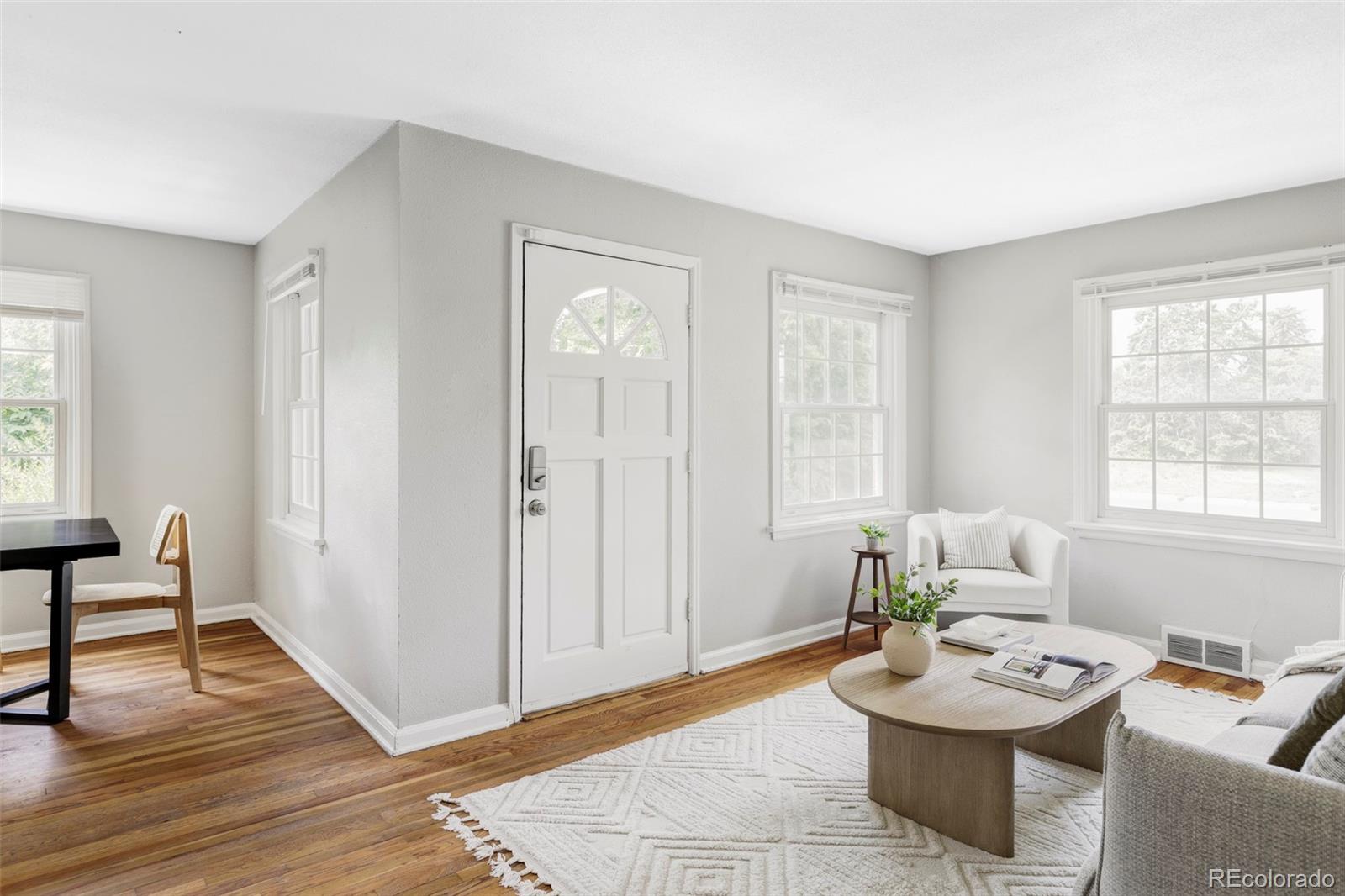 MLS Image #6 for 2970  leyden street,denver, Colorado