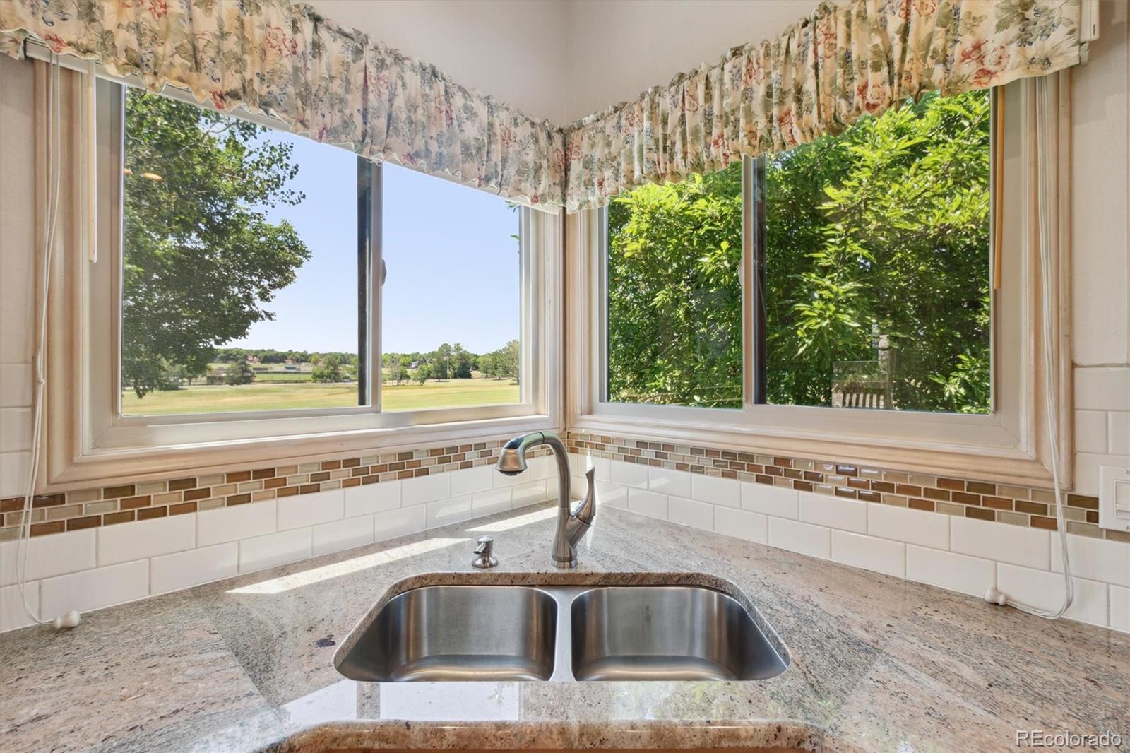 MLS Image #13 for 1123  oakhurst drive,broomfield, Colorado