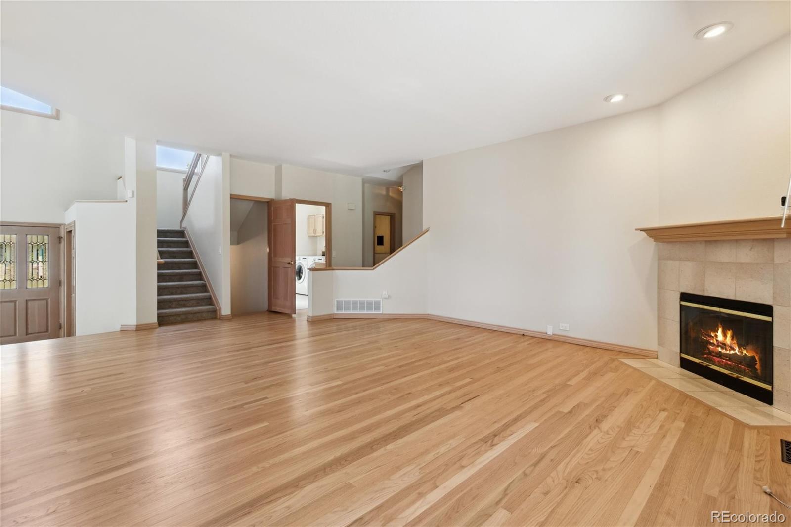 MLS Image #8 for 1123  oakhurst drive,broomfield, Colorado