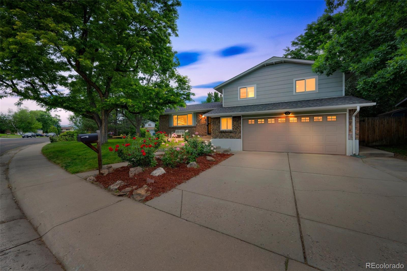 MLS Image #1 for 8935 w swarthmore drive,littleton, Colorado