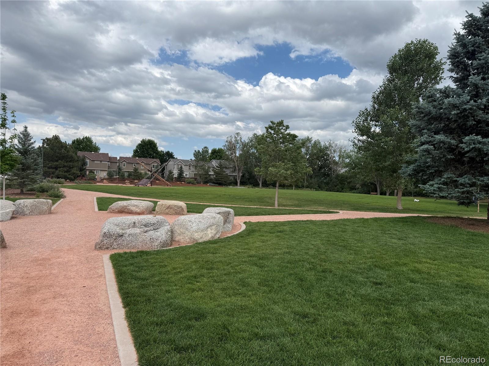 MLS Image #29 for 1519 s dayton street,denver, Colorado