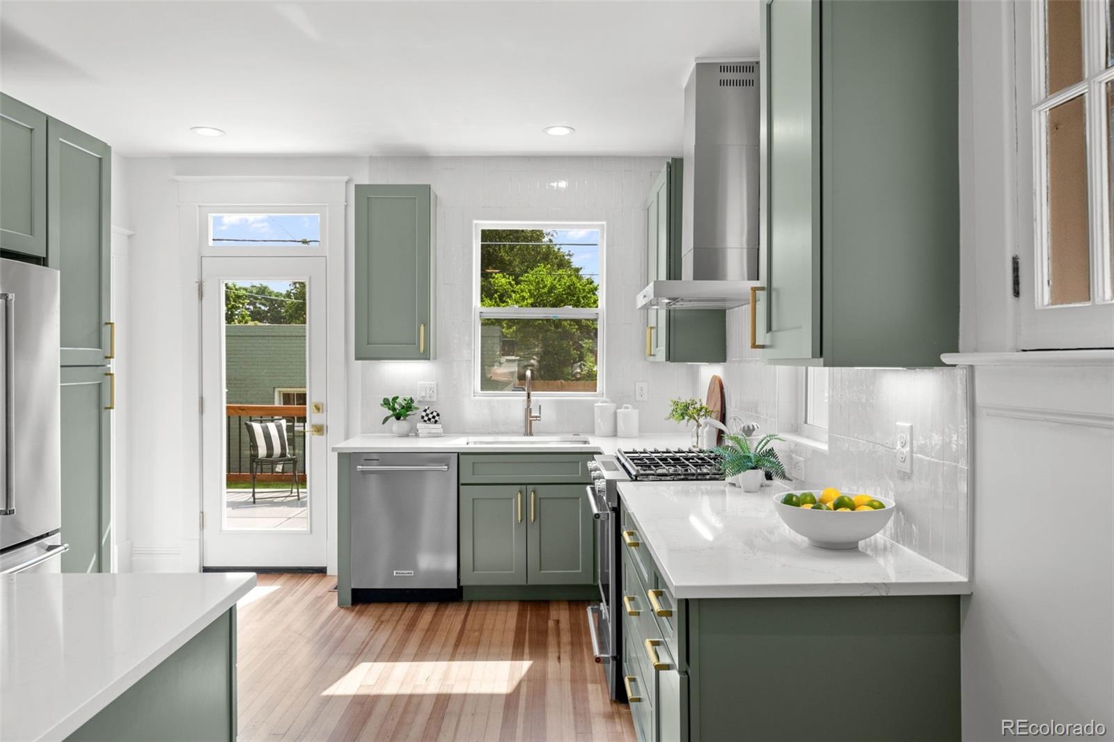 MLS Image #20 for 1168  jackson street,denver, Colorado