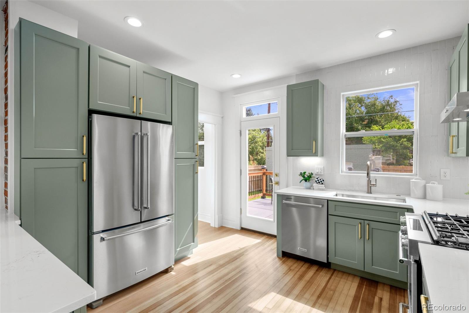 MLS Image #22 for 1168  jackson street,denver, Colorado