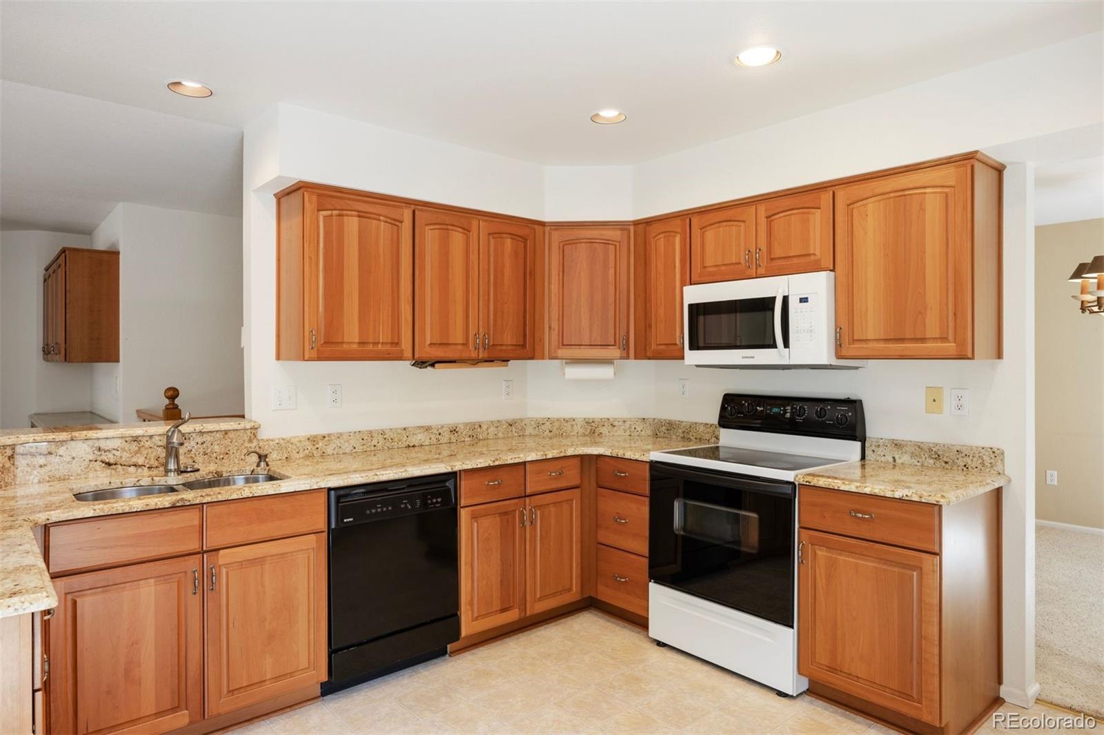 MLS Image #11 for 14139 w warren drive,lakewood, Colorado