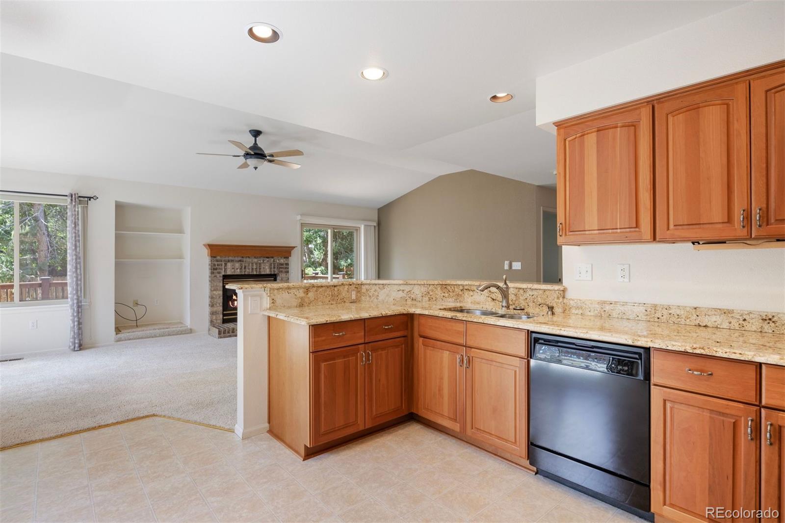 MLS Image #12 for 14139 w warren drive,lakewood, Colorado