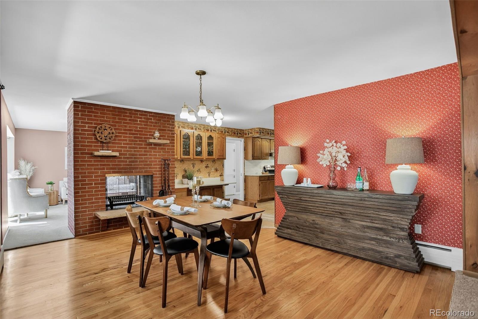 MLS Image #11 for 2920 s york street,denver, Colorado