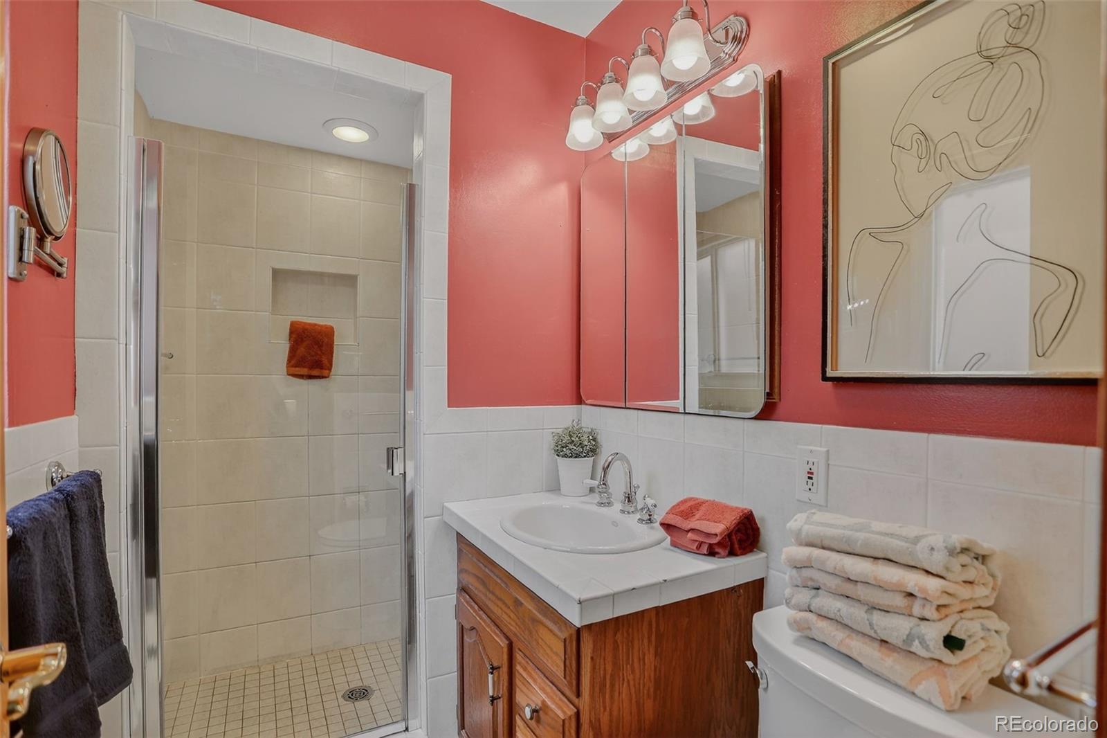 MLS Image #19 for 2920 s york street,denver, Colorado