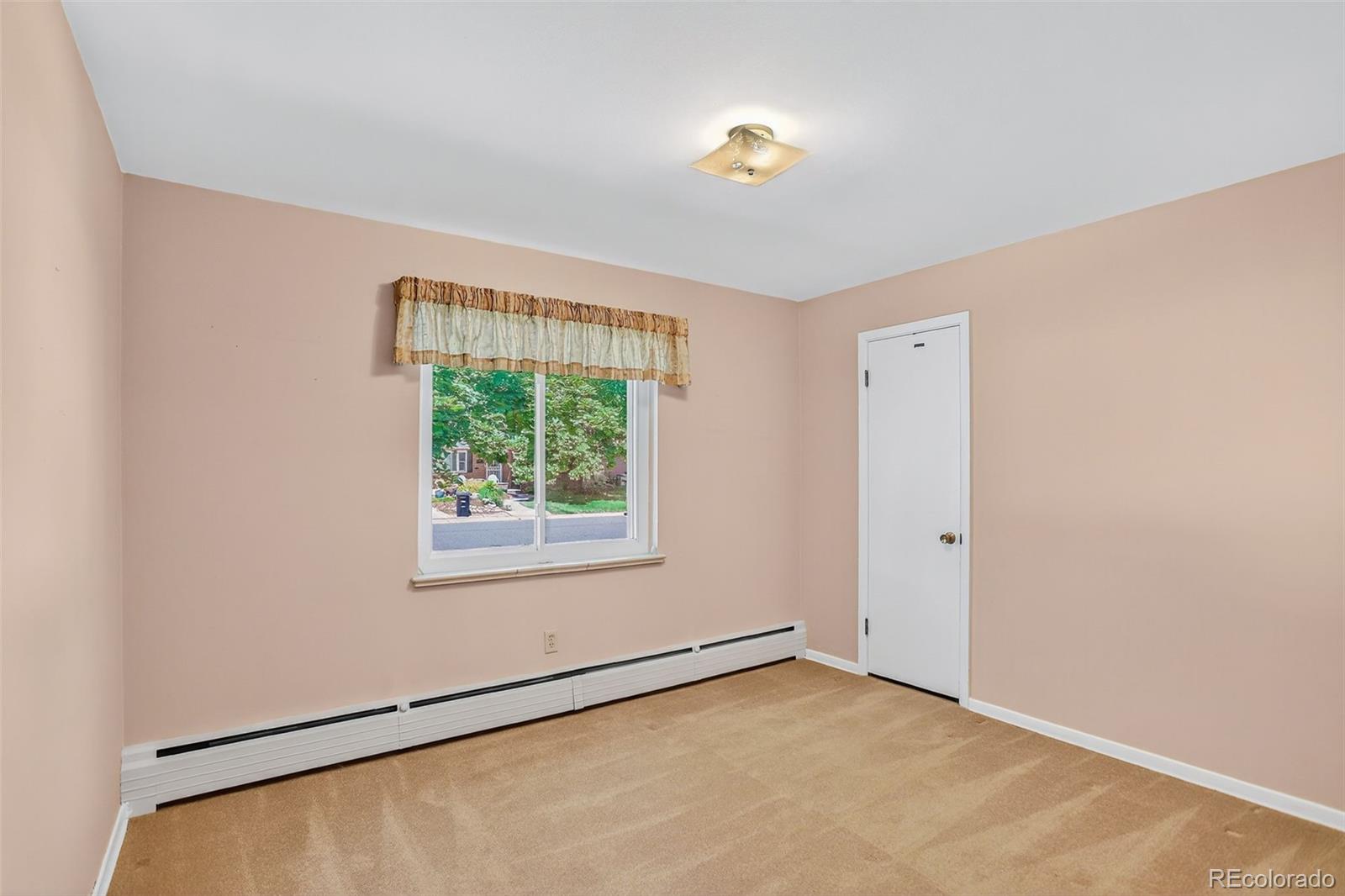 MLS Image #21 for 2920 s york street,denver, Colorado