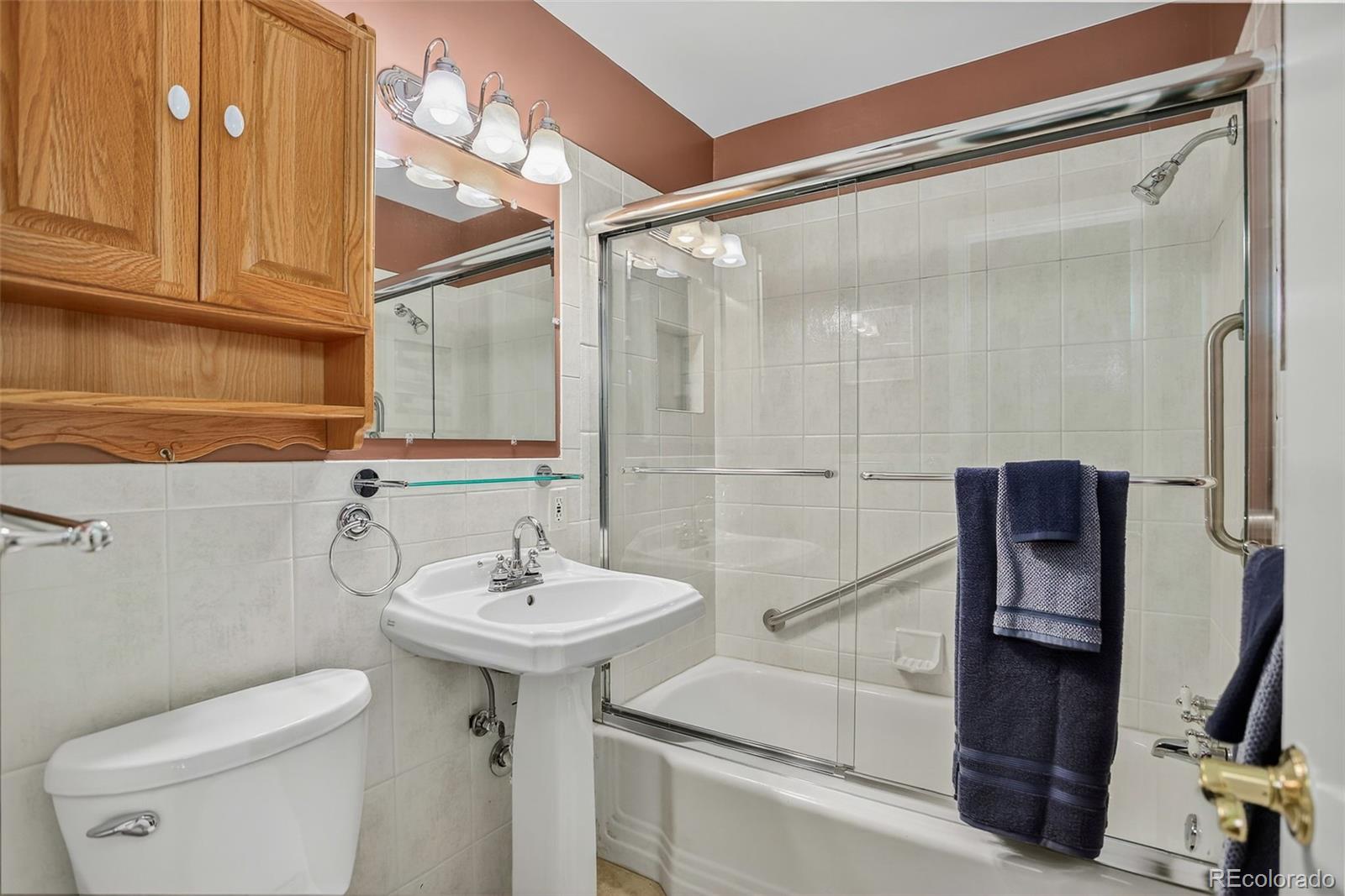 MLS Image #23 for 2920 s york street,denver, Colorado