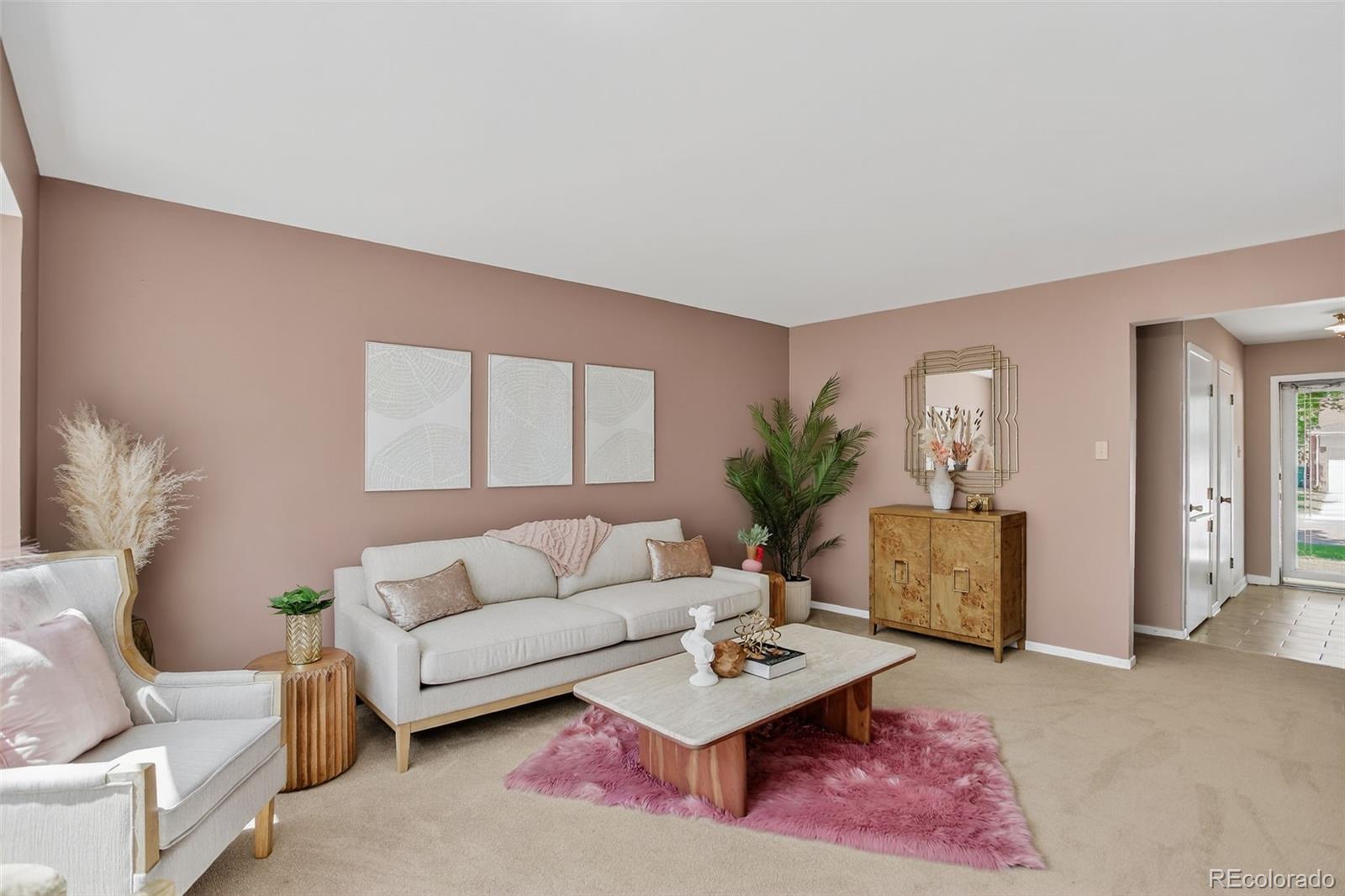 MLS Image #4 for 2920 s york street,denver, Colorado