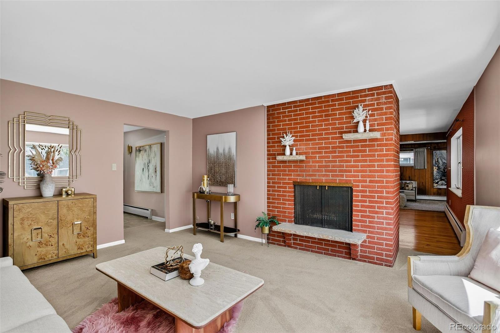 MLS Image #5 for 2920 s york street,denver, Colorado