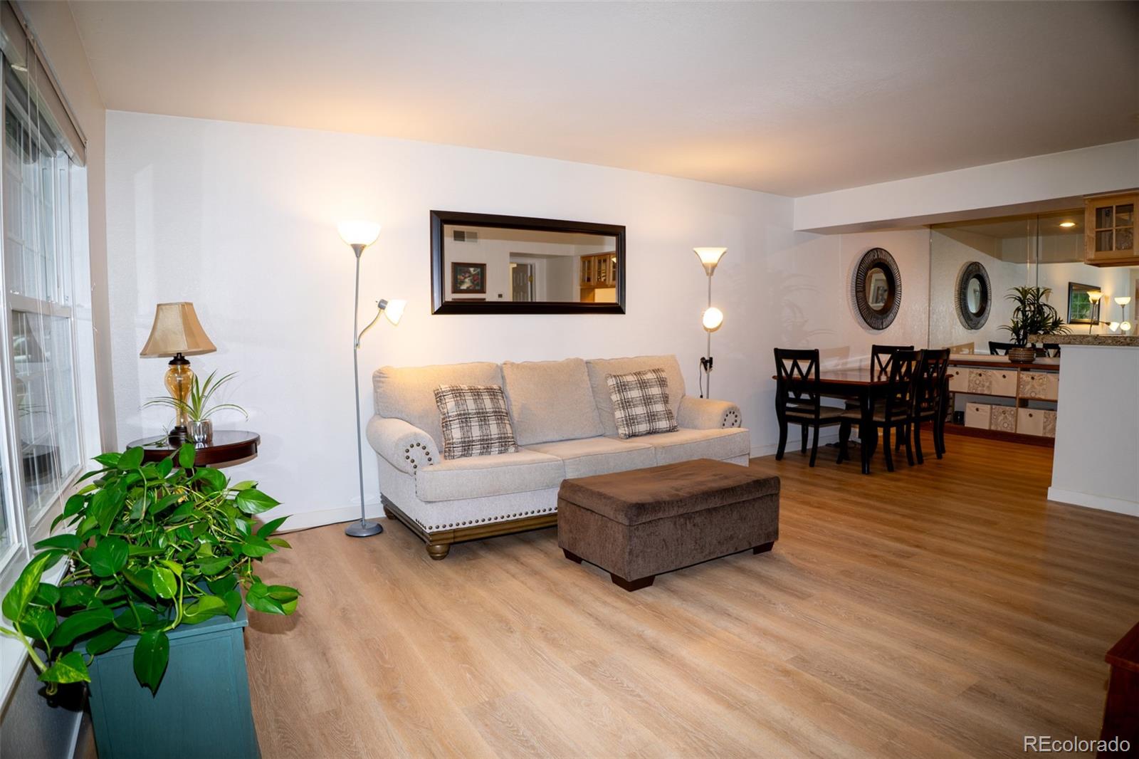MLS Image #4 for 9263 e arbor circle,englewood, Colorado