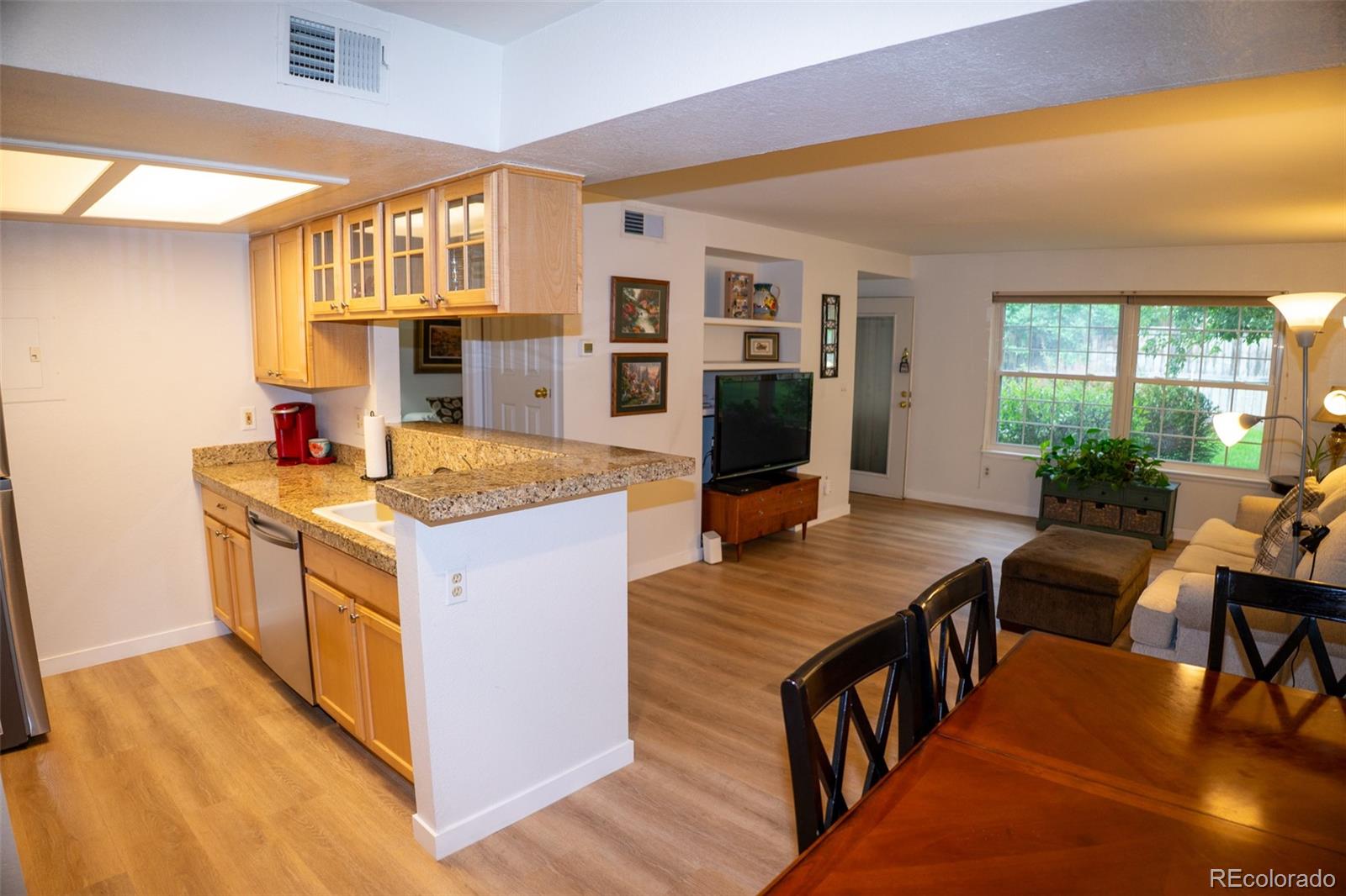 MLS Image #9 for 9263 e arbor circle,englewood, Colorado