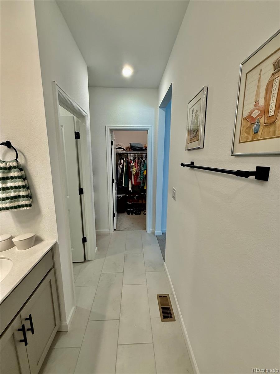 MLS Image #16 for 27580 e cedar place,aurora, Colorado