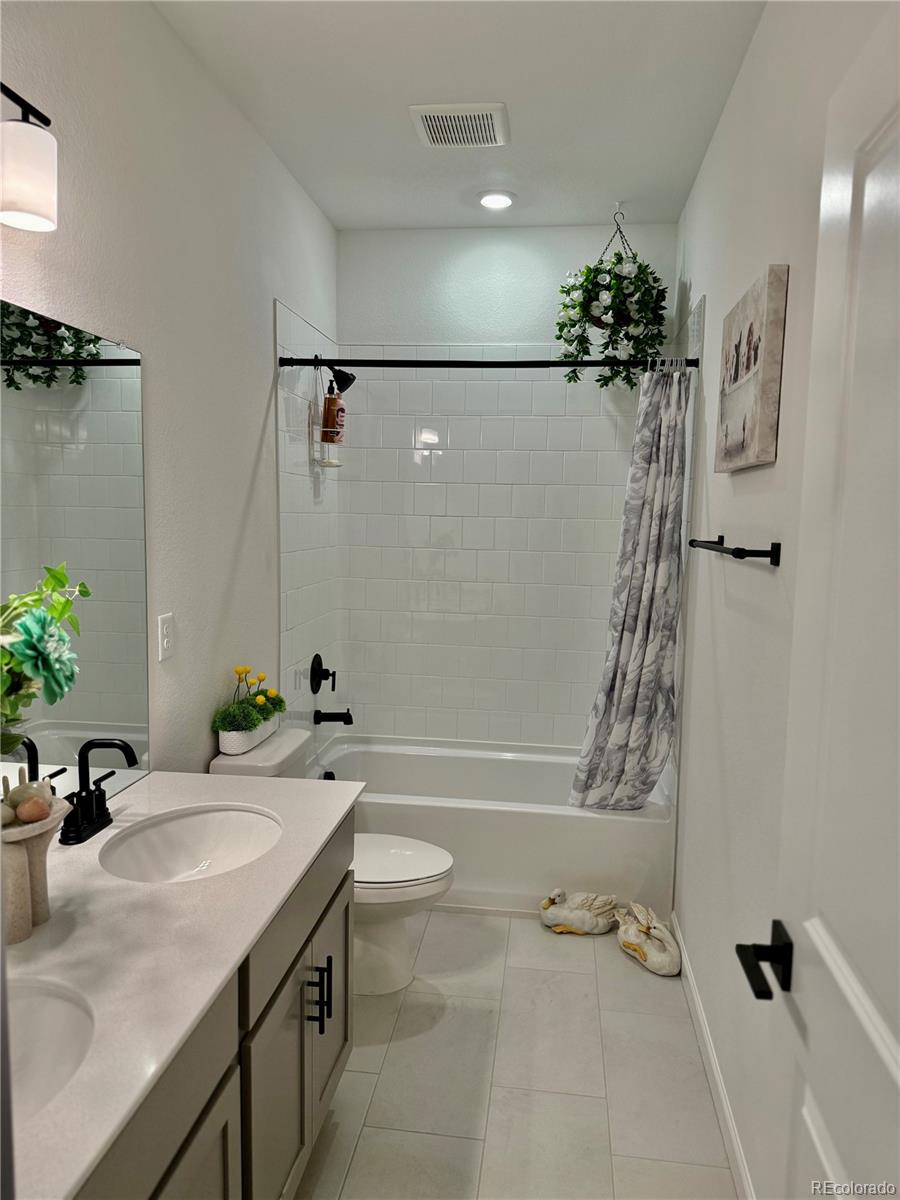 MLS Image #17 for 27580 e cedar place,aurora, Colorado