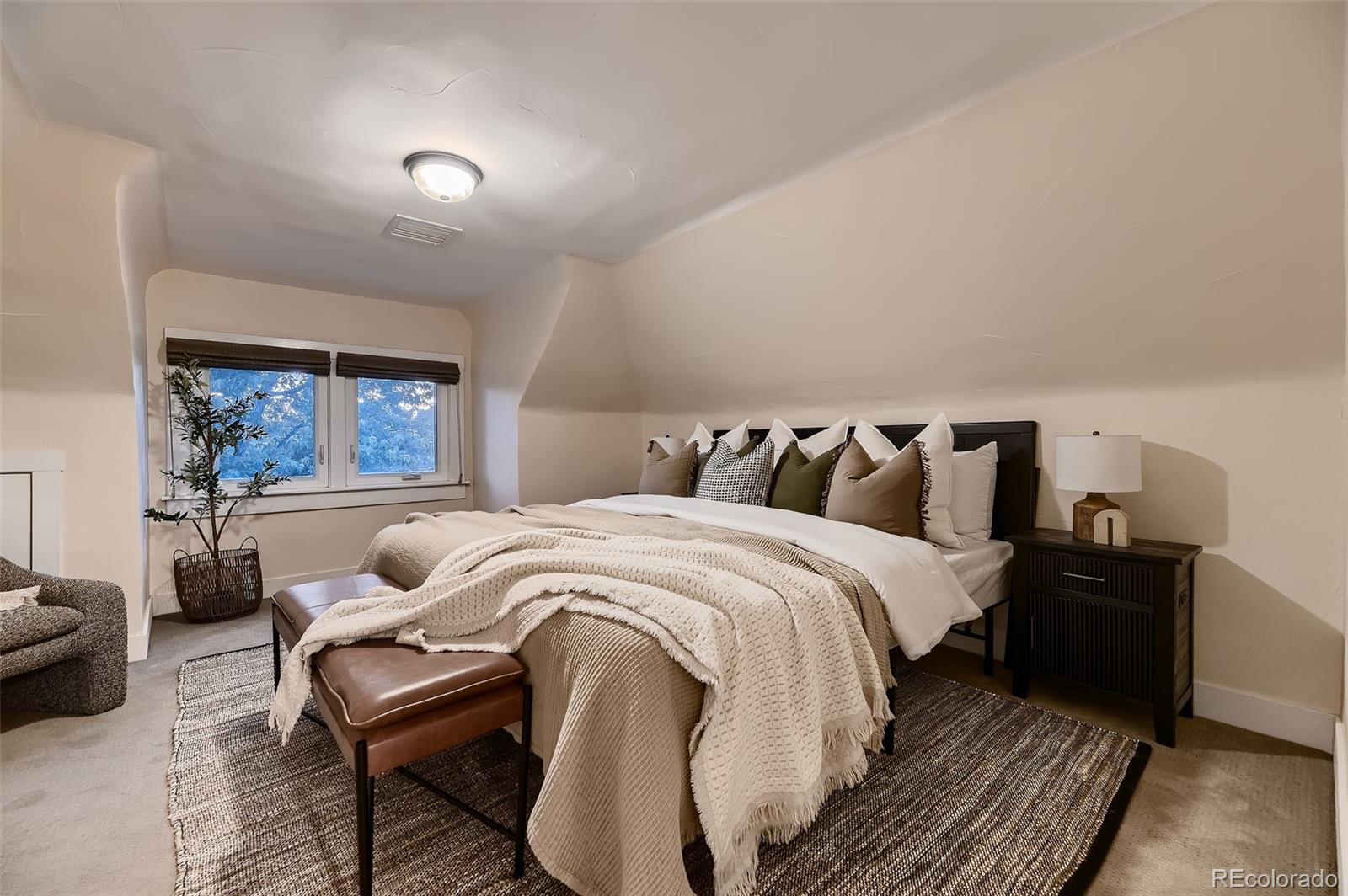 MLS Image #15 for 340 s logan street,denver, Colorado
