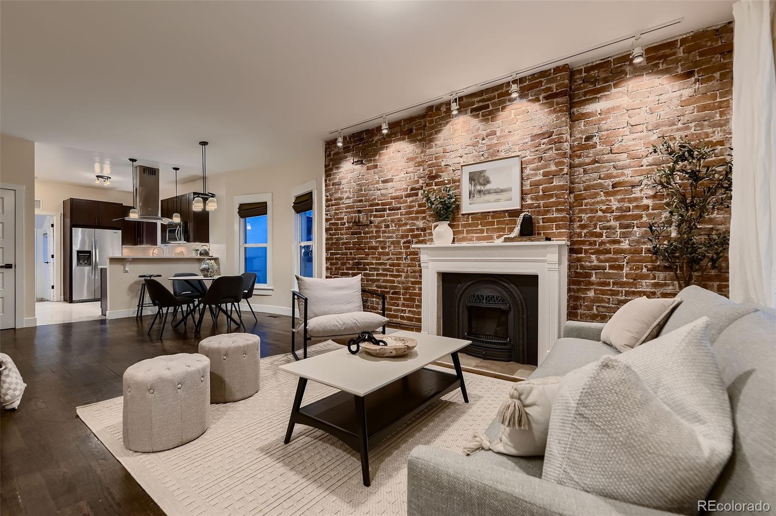 MLS Image #4 for 340 s logan street,denver, Colorado