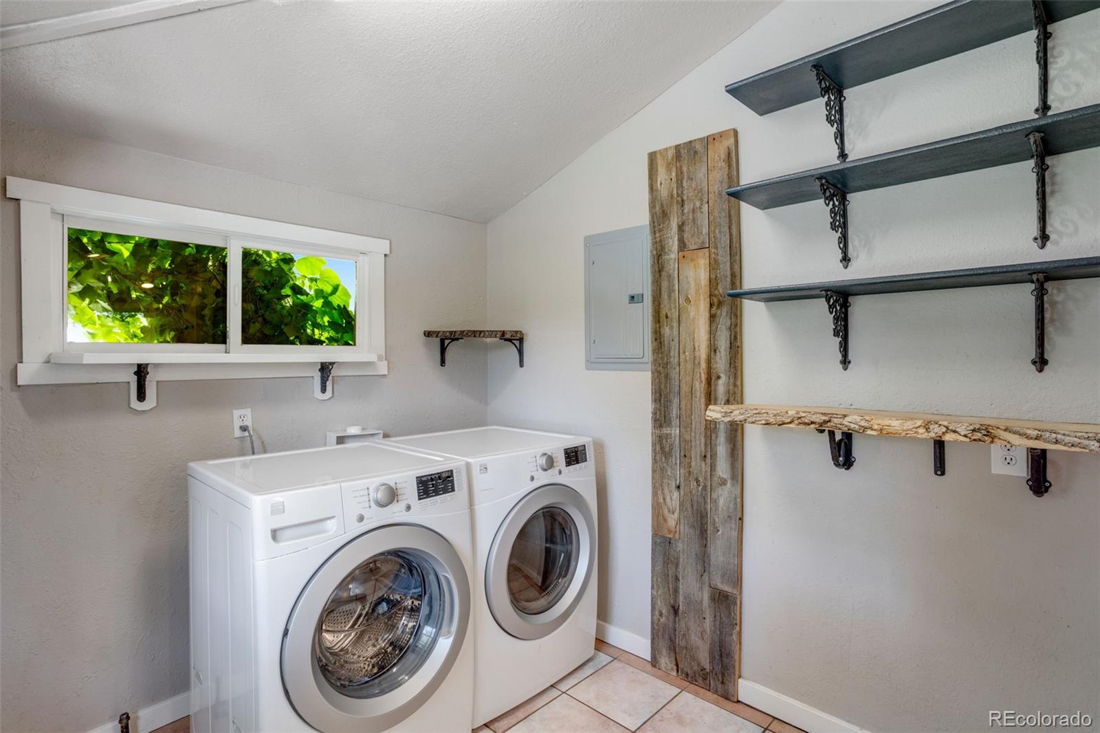 MLS Image #14 for 533 w 3rd street,loveland, Colorado