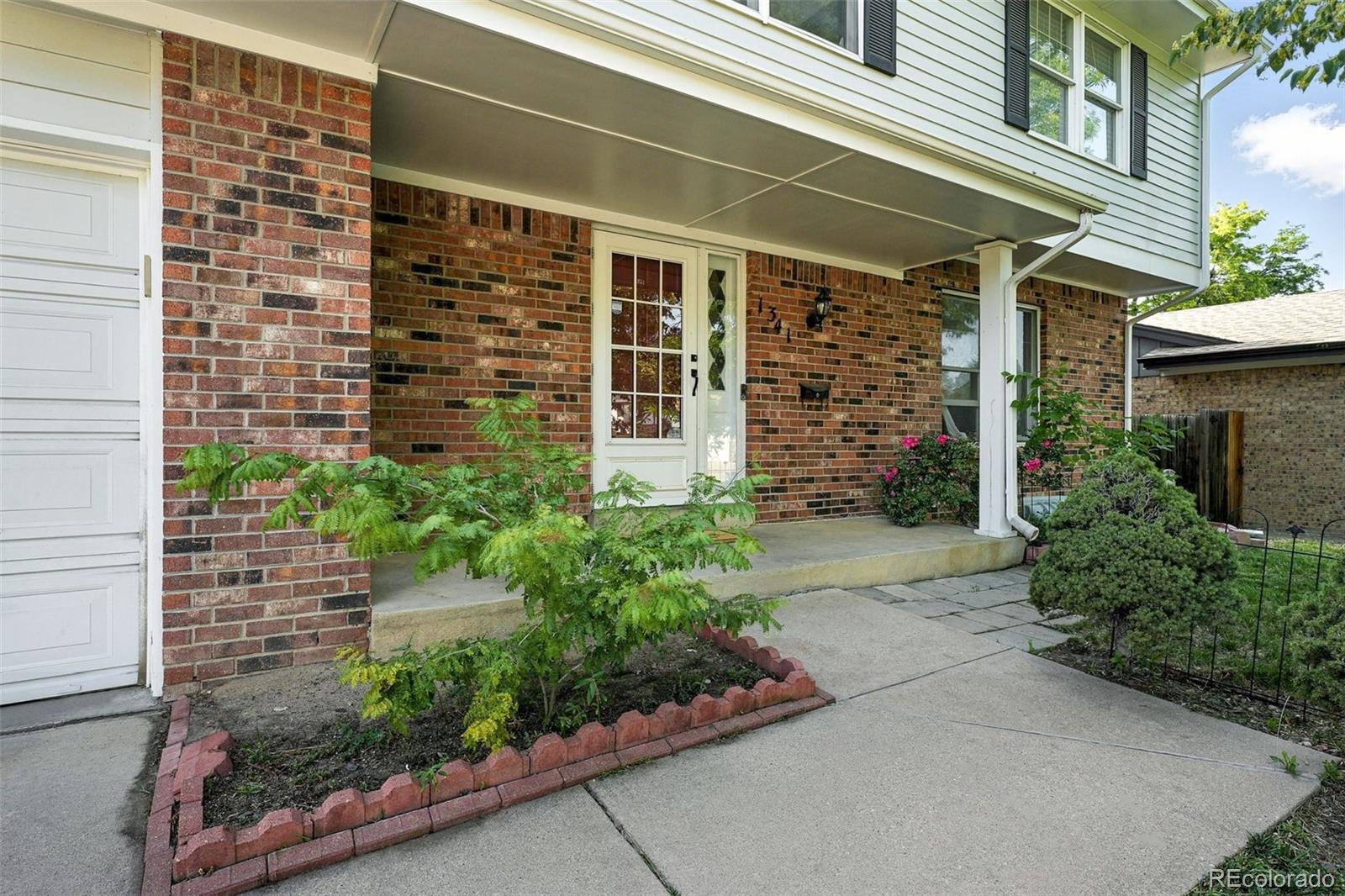 MLS Image #2 for 1341 s blackhawk way,aurora, Colorado