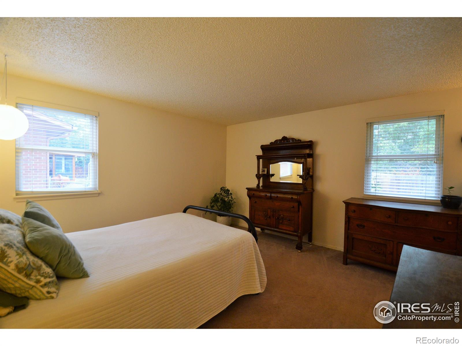 MLS Image #4 for 3814  columbia drive,longmont, Colorado