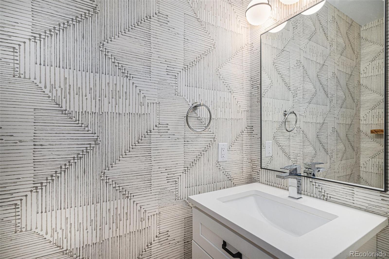 MLS Image #12 for 2831 w 25th avenue,denver, Colorado