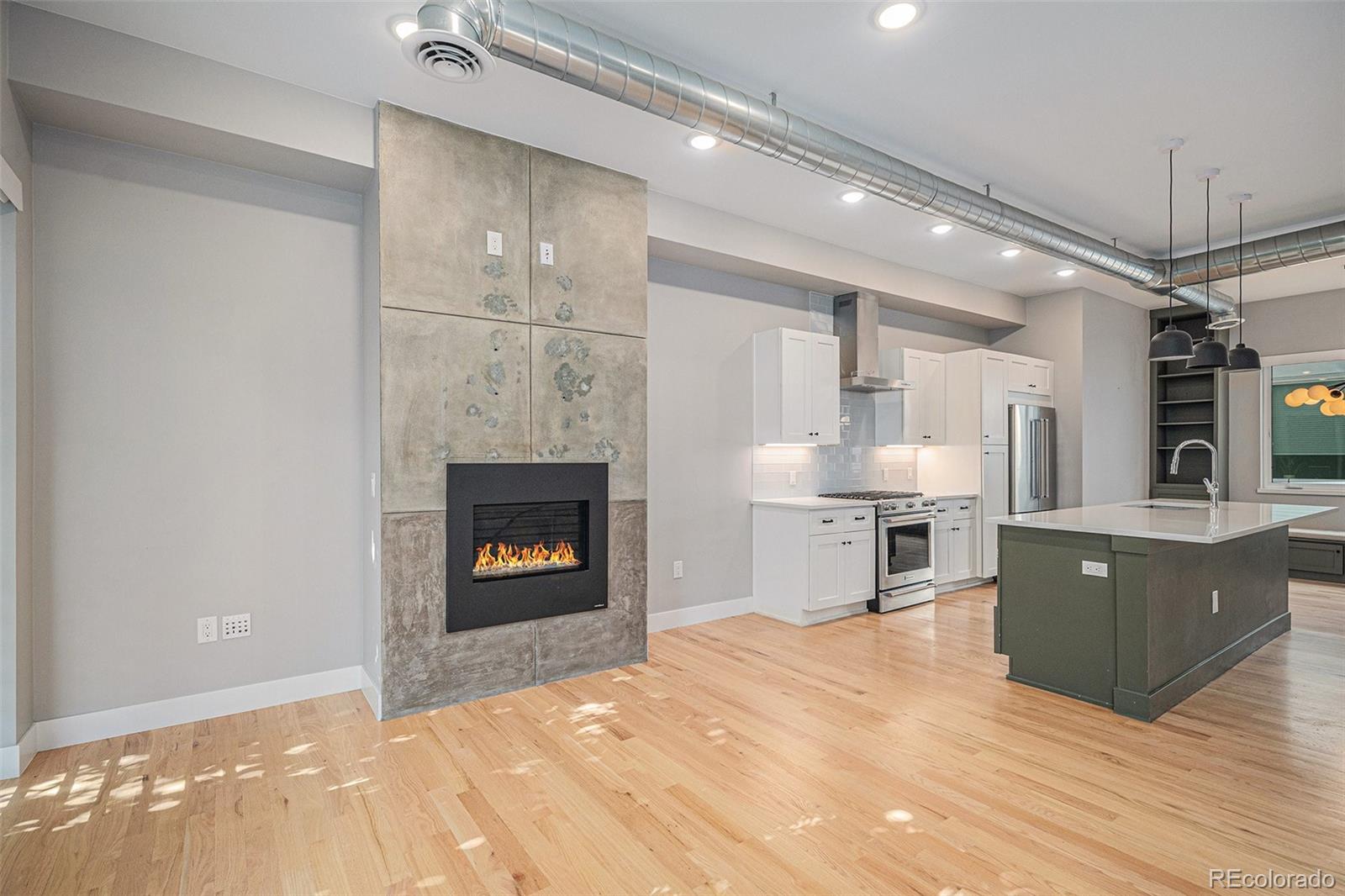 MLS Image #5 for 2831 w 25th avenue,denver, Colorado