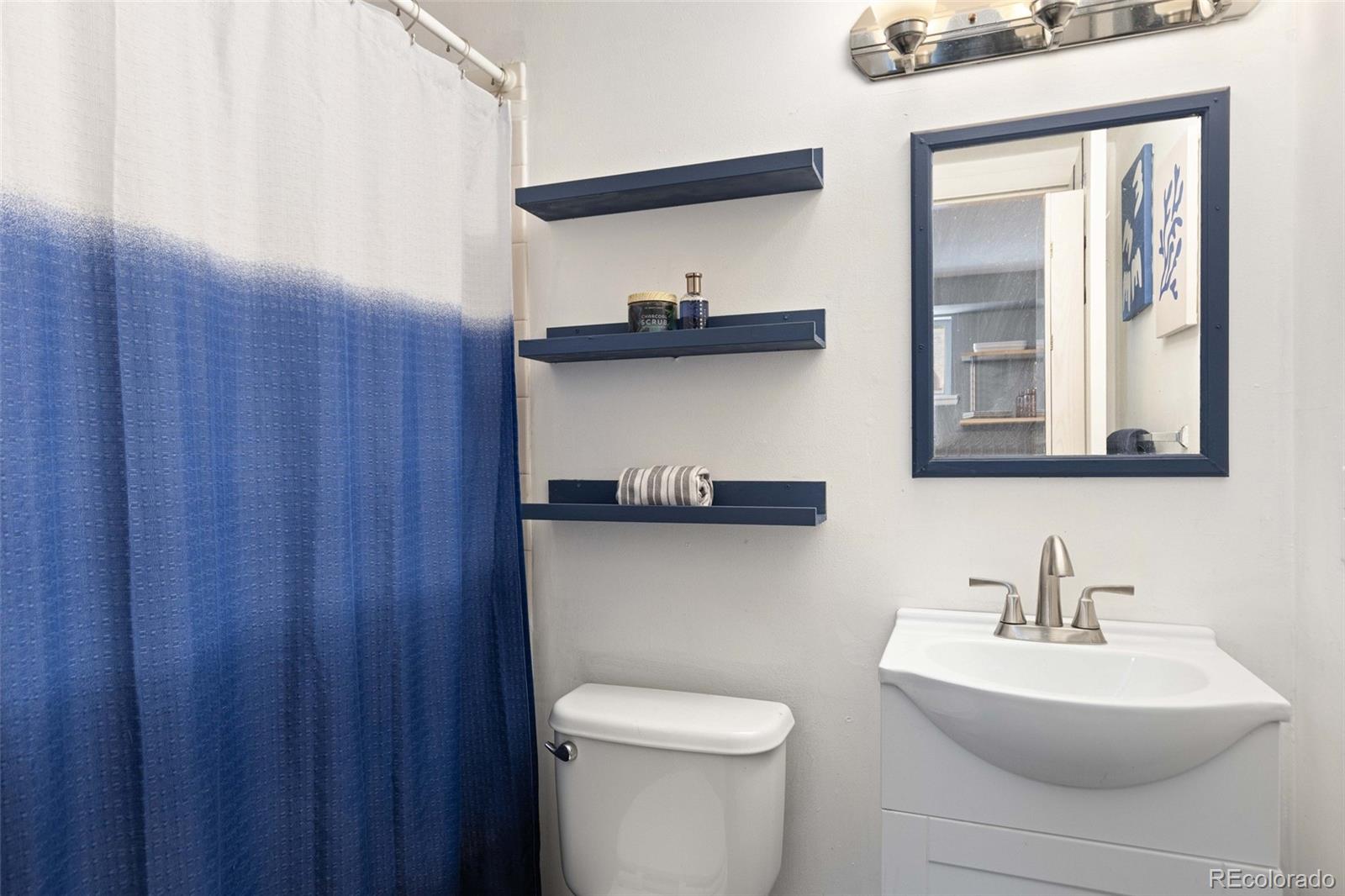 MLS Image #11 for 1310 n corona street a,denver, Colorado