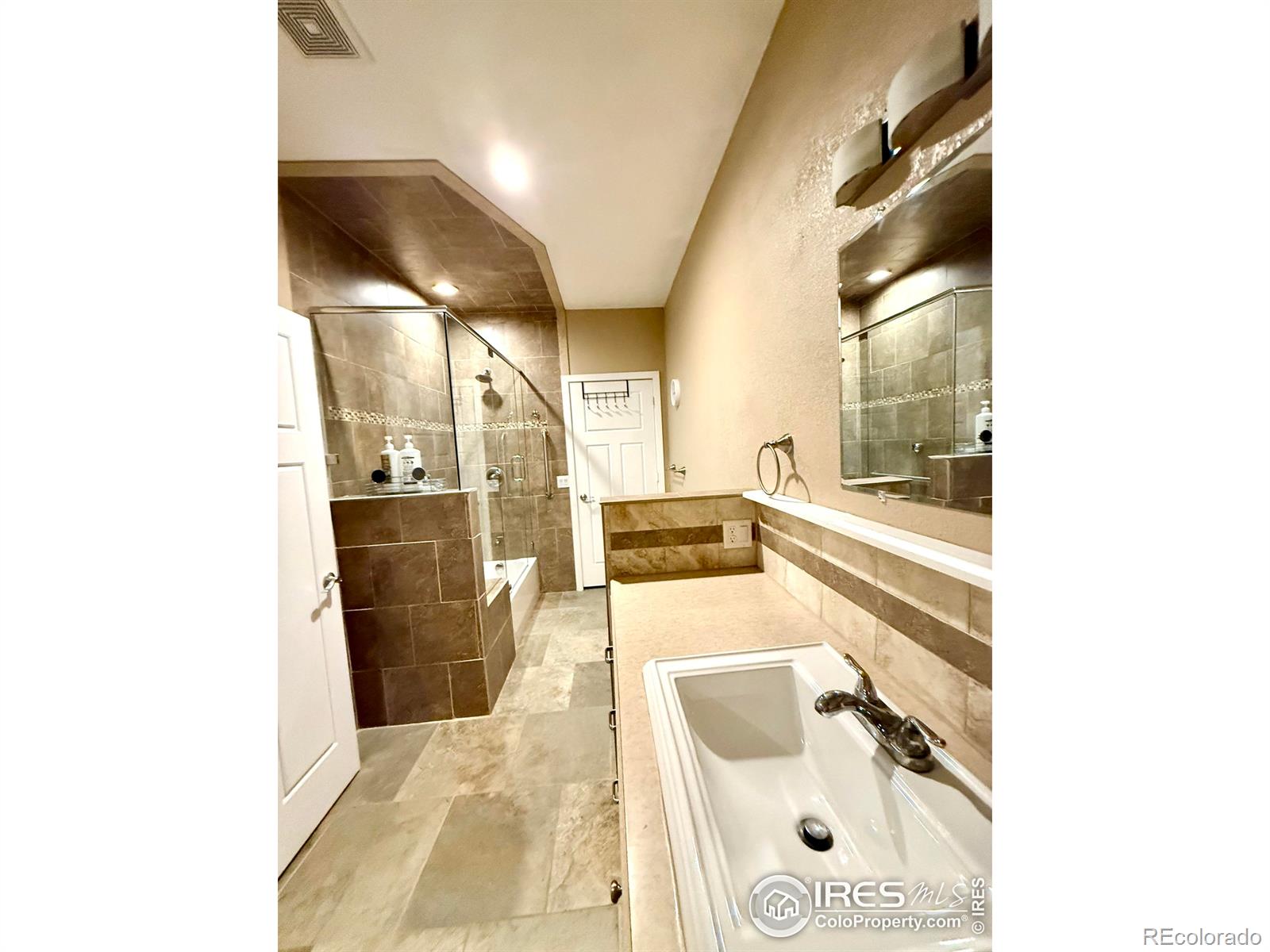 MLS Image #15 for 8057  county road t.7 ,weldona, Colorado