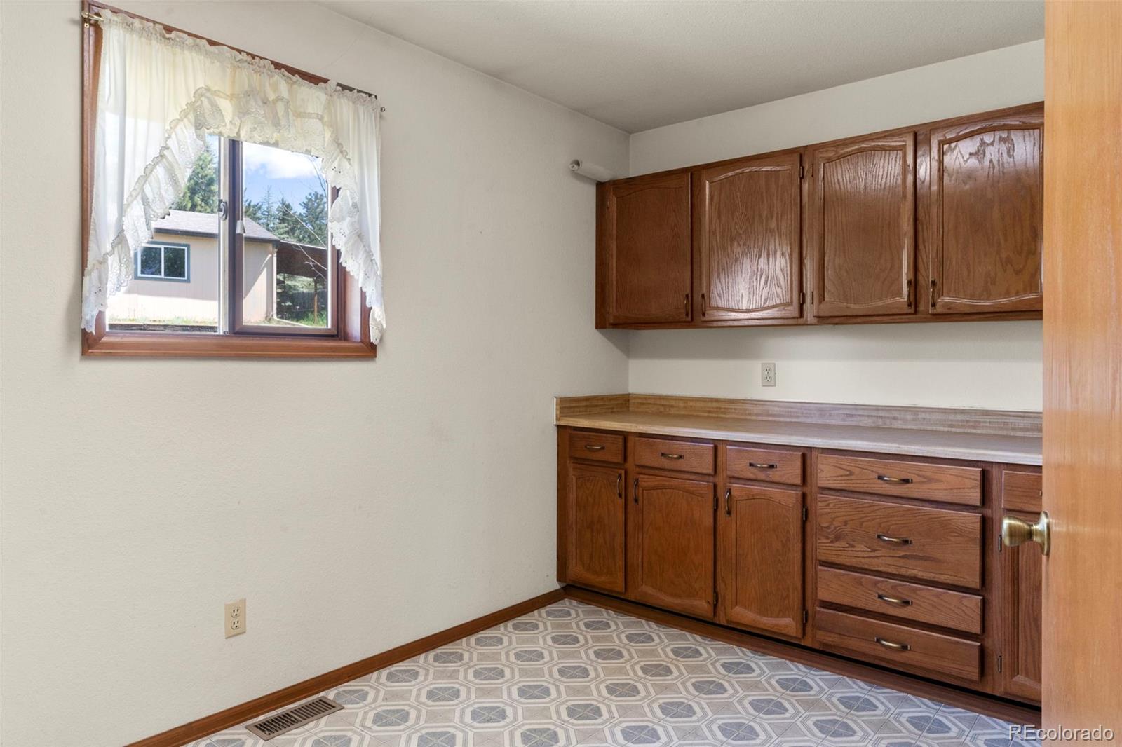 MLS Image #12 for 1908  valley view drive,woodland park, Colorado